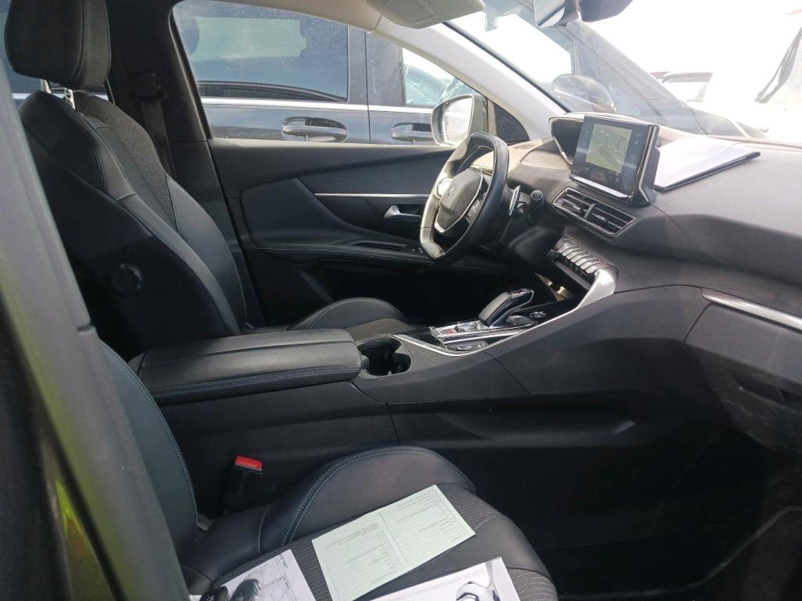 PEUGEOT 3008 HYBRID 225 ALLURE 1.6 PLUG-IN 225CV AT8 7 