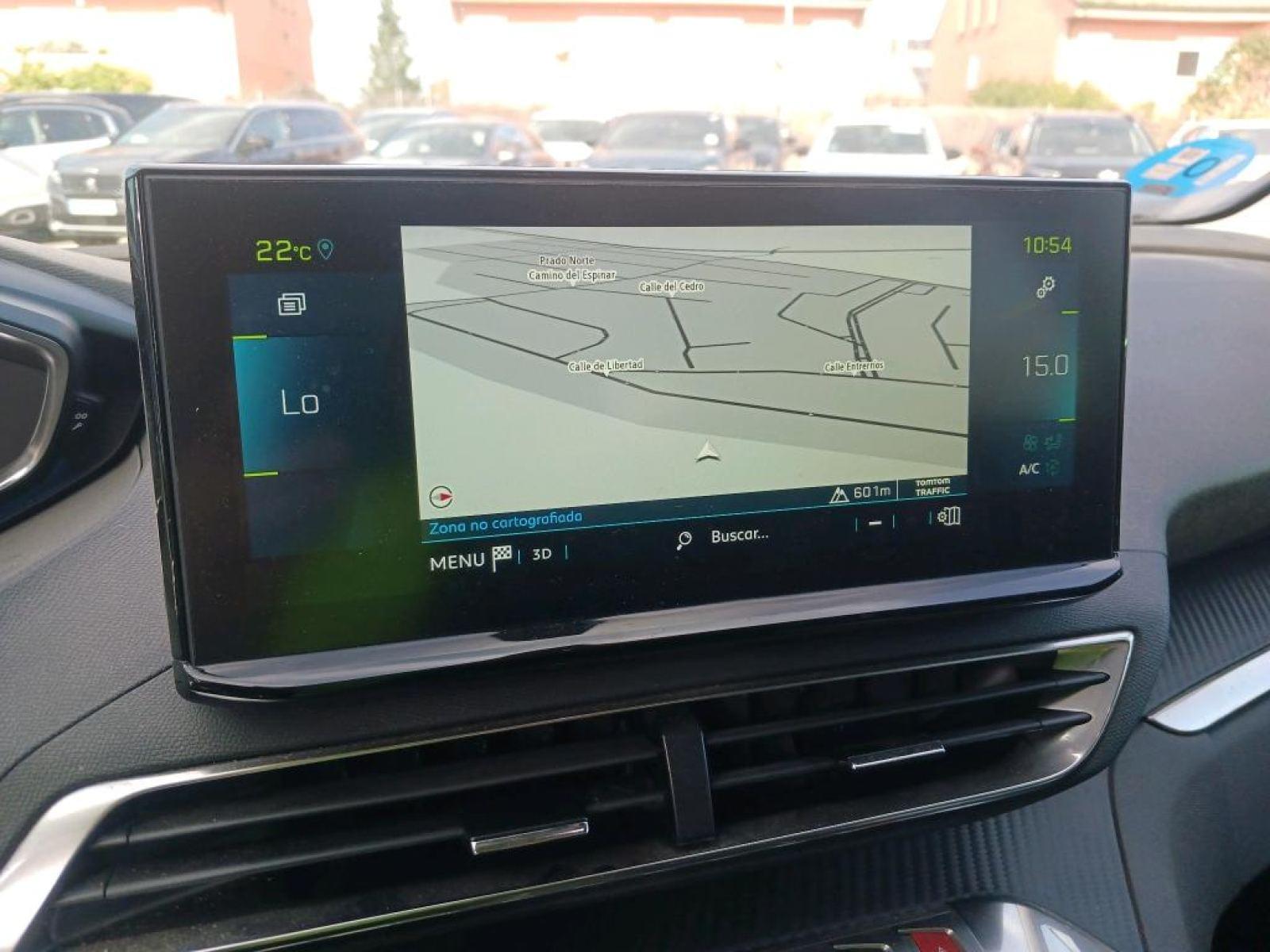 PEUGEOT 3008 HYBRID 225 ALLURE 1.6 PLUG-IN 225CV AT8 9 
