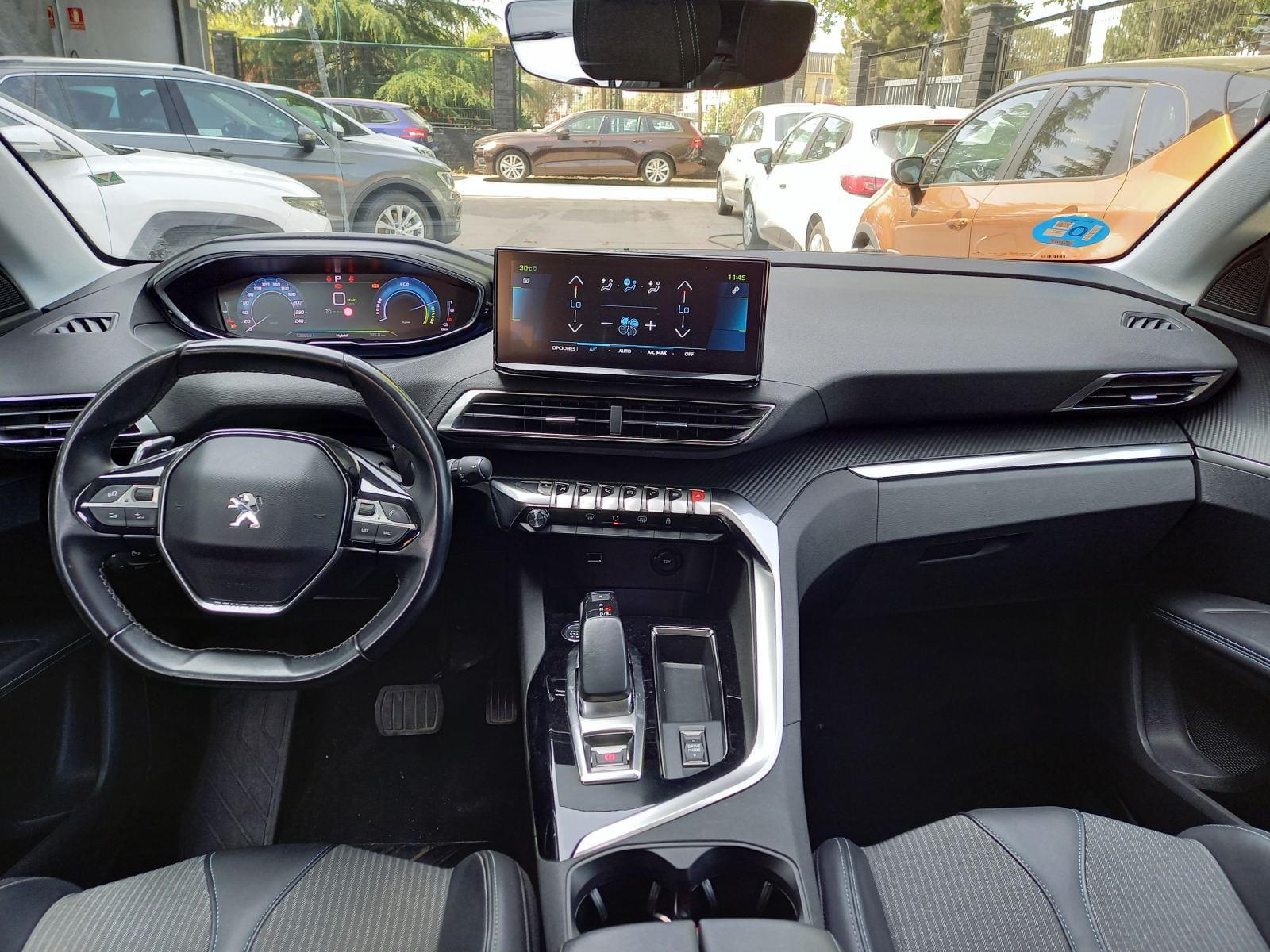 PEUGEOT 3008 HYBRID 225 ALLURE 1.6 PLUG-IN 225CV AT8 28 
