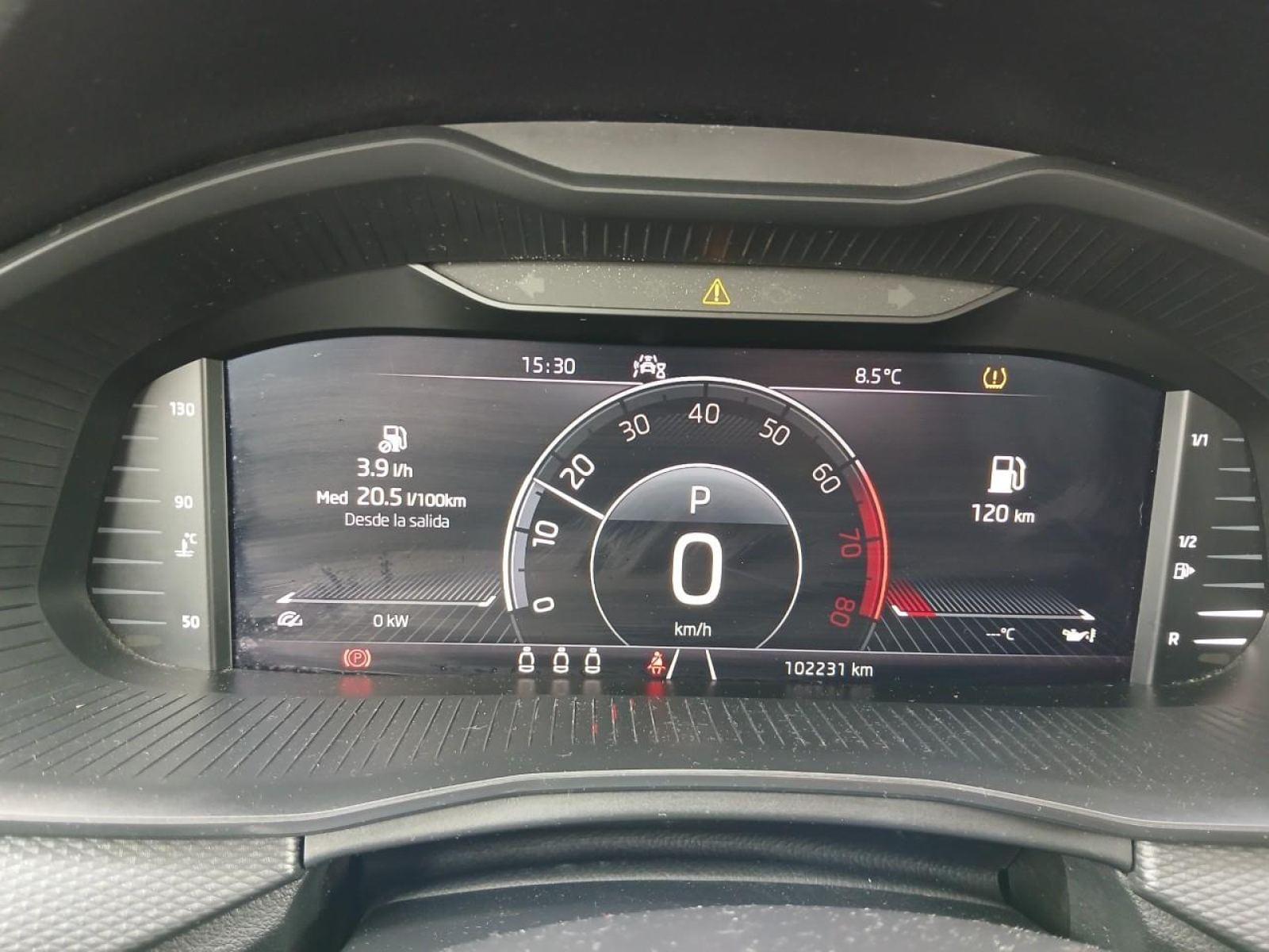 SKODA KAMIQ 1.0 TSI 81KW (110CV) DSG AMBITION (CX) 3 