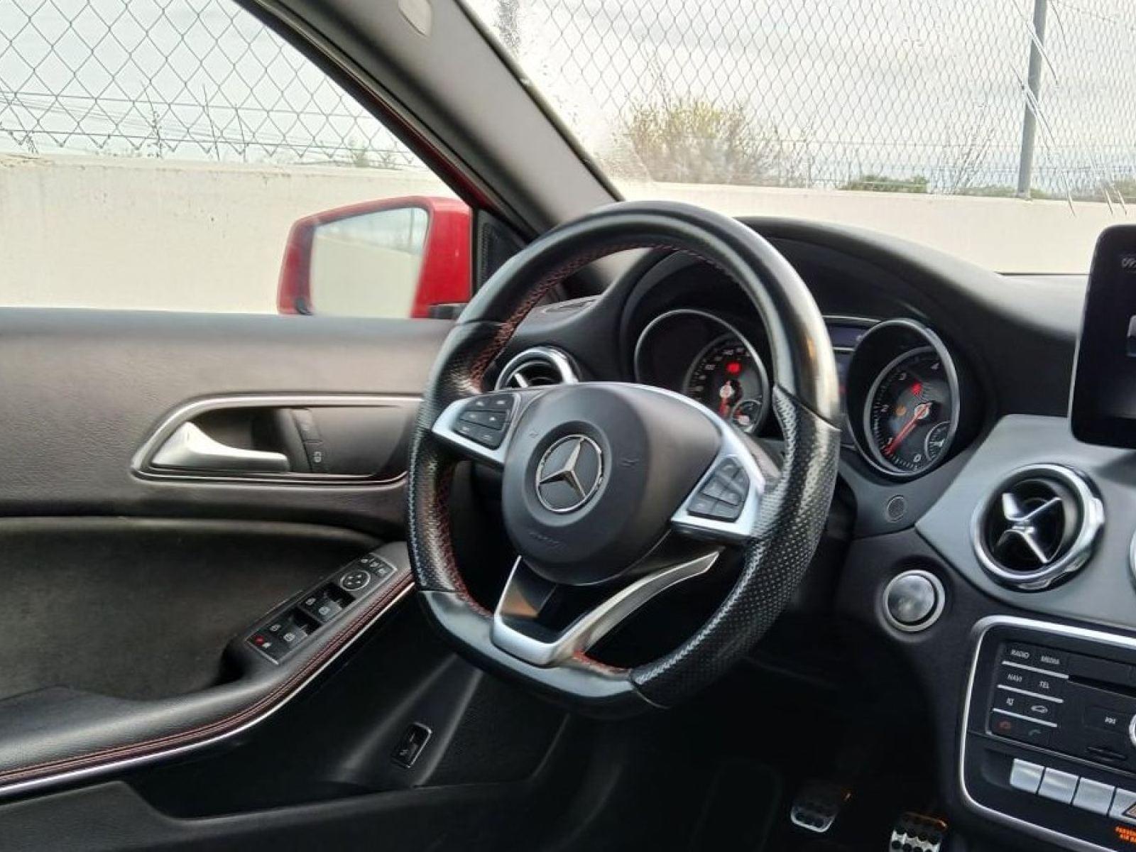 MERCEDES CLASE GLA 200 CDI / D 2.1 AMG LINE 135CV MT6 E6 3 