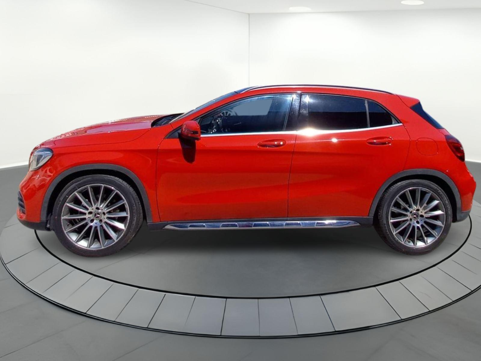MERCEDES CLASE GLA 200 CDI / D 2.1 AMG LINE 135CV MT6 E6 3 