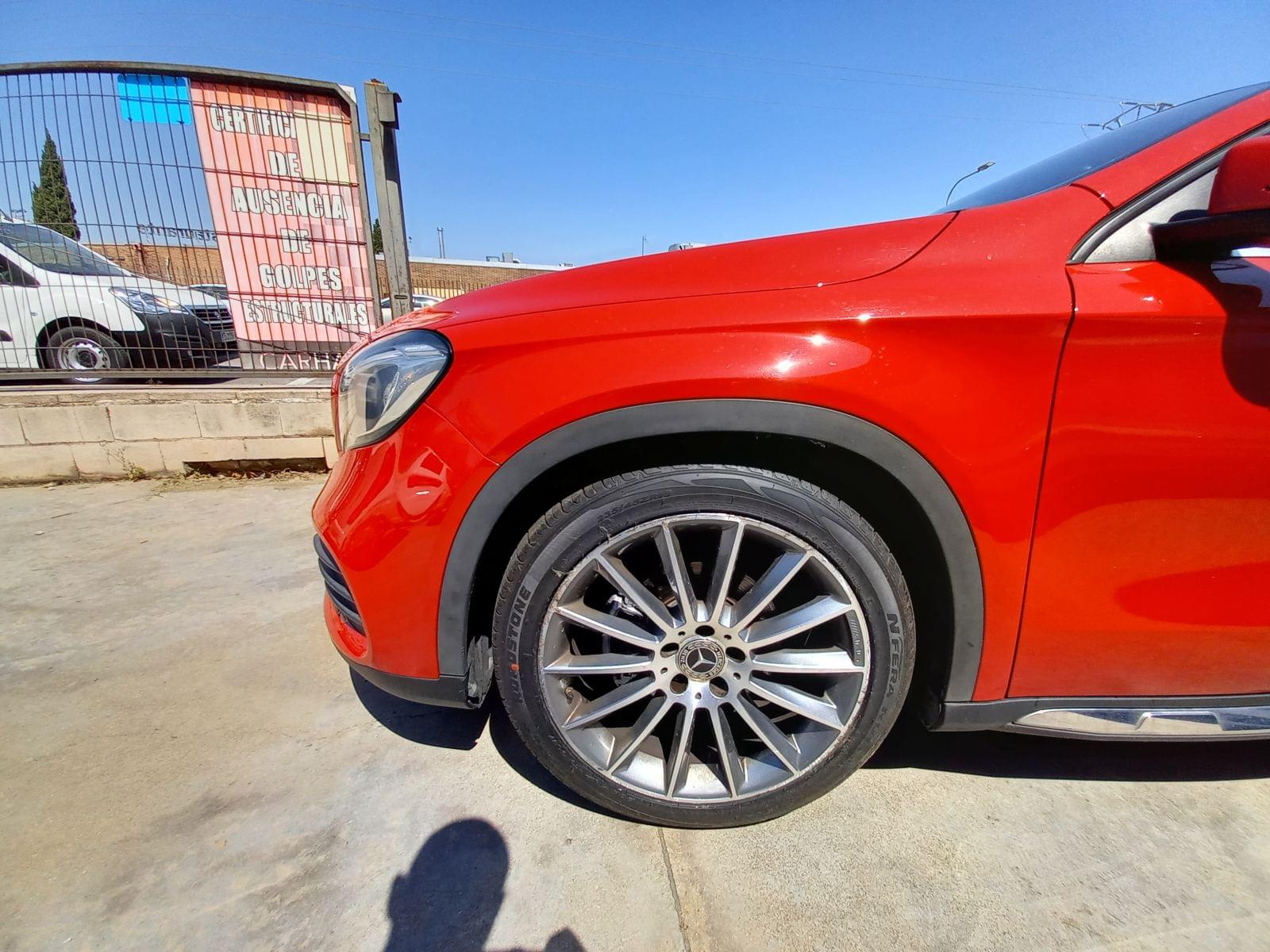 MERCEDES CLASE GLA 200 CDI / D 2.1 AMG LINE 135CV MT6 E6 9 