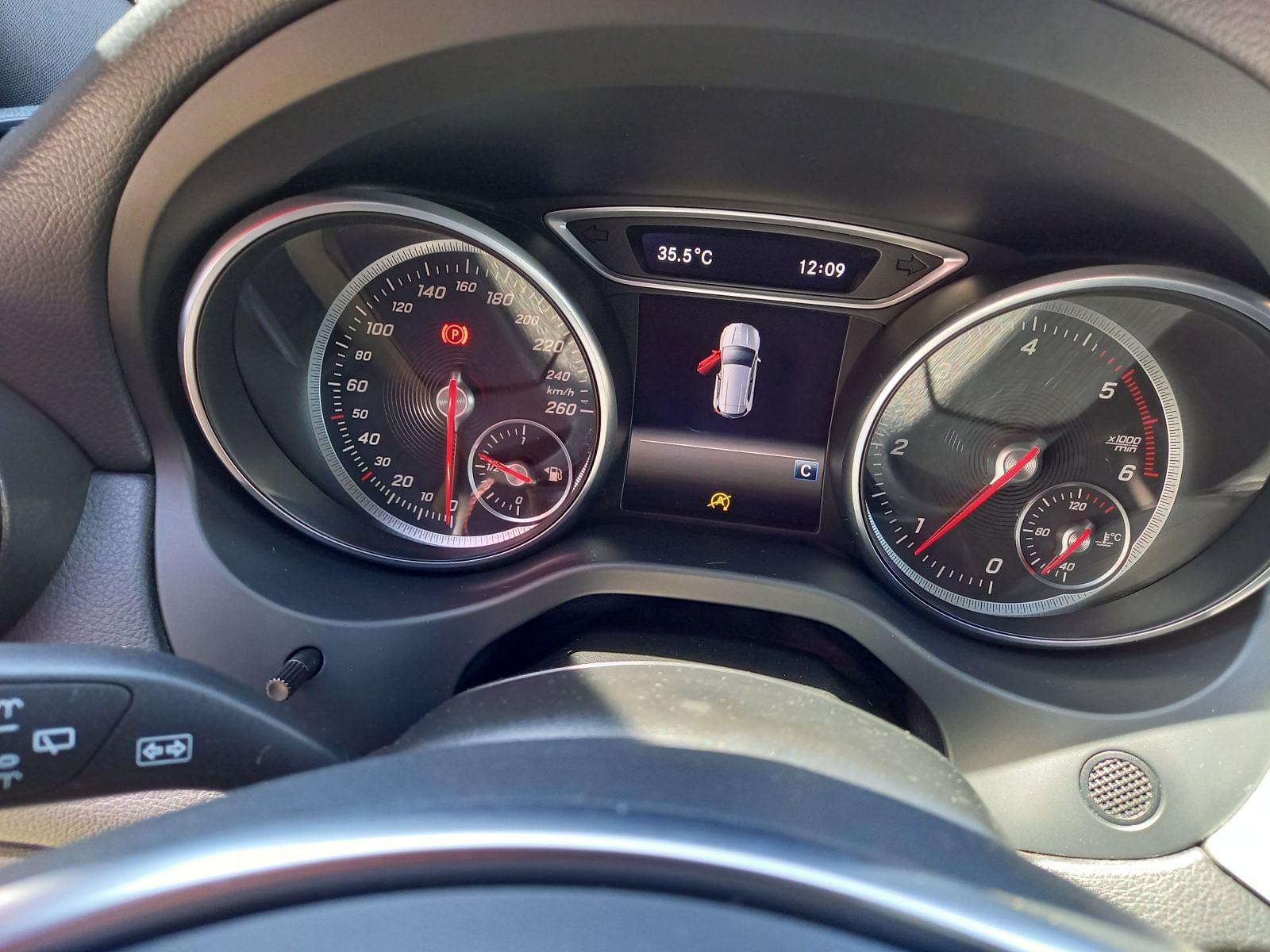 MERCEDES CLASE GLA 200 CDI / D 2.1 AMG LINE 135CV MT6 E6 18 