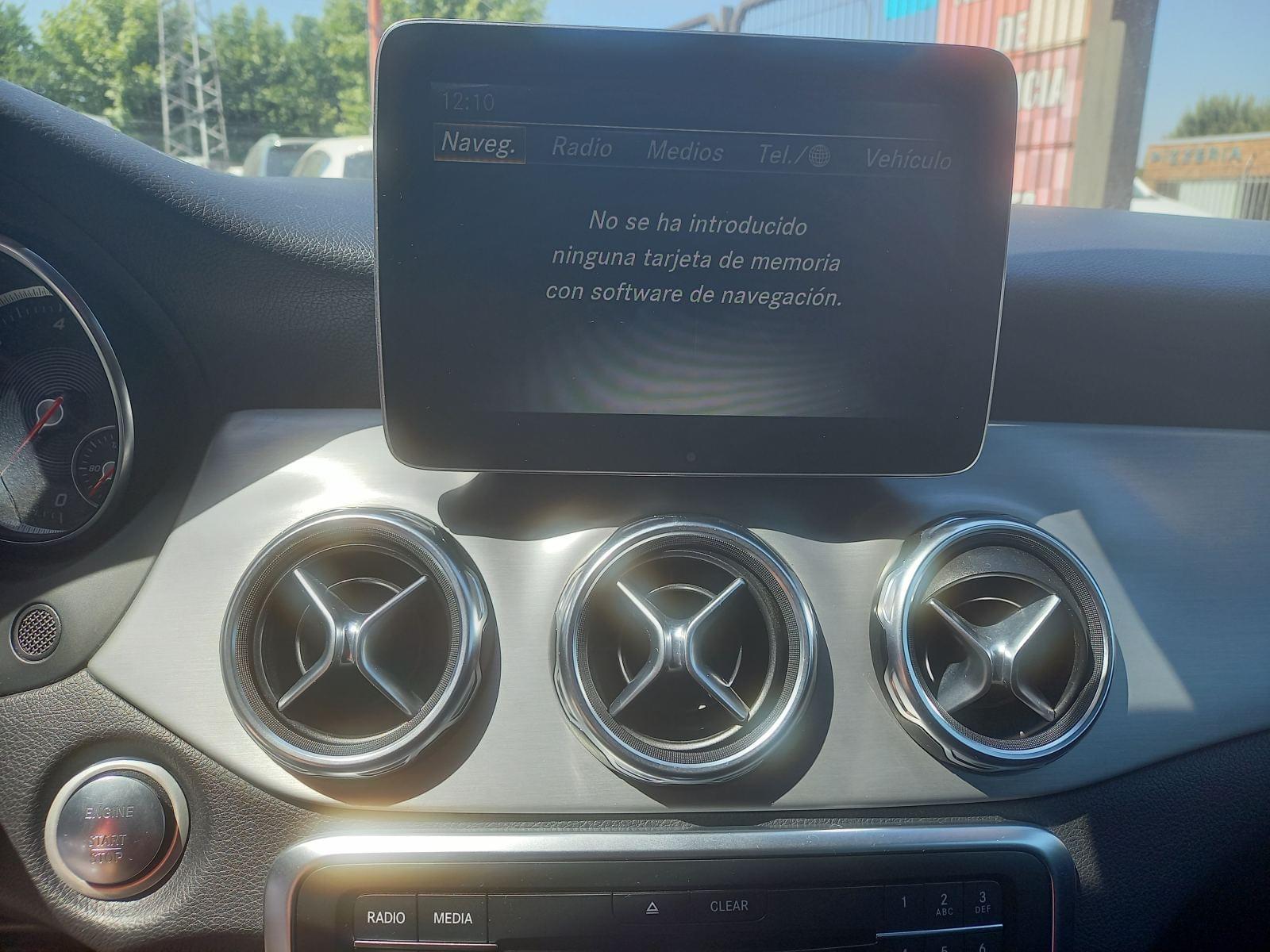 MERCEDES CLASE GLA 200 CDI / D 2.1 AMG LINE 135CV MT6 E6 27 