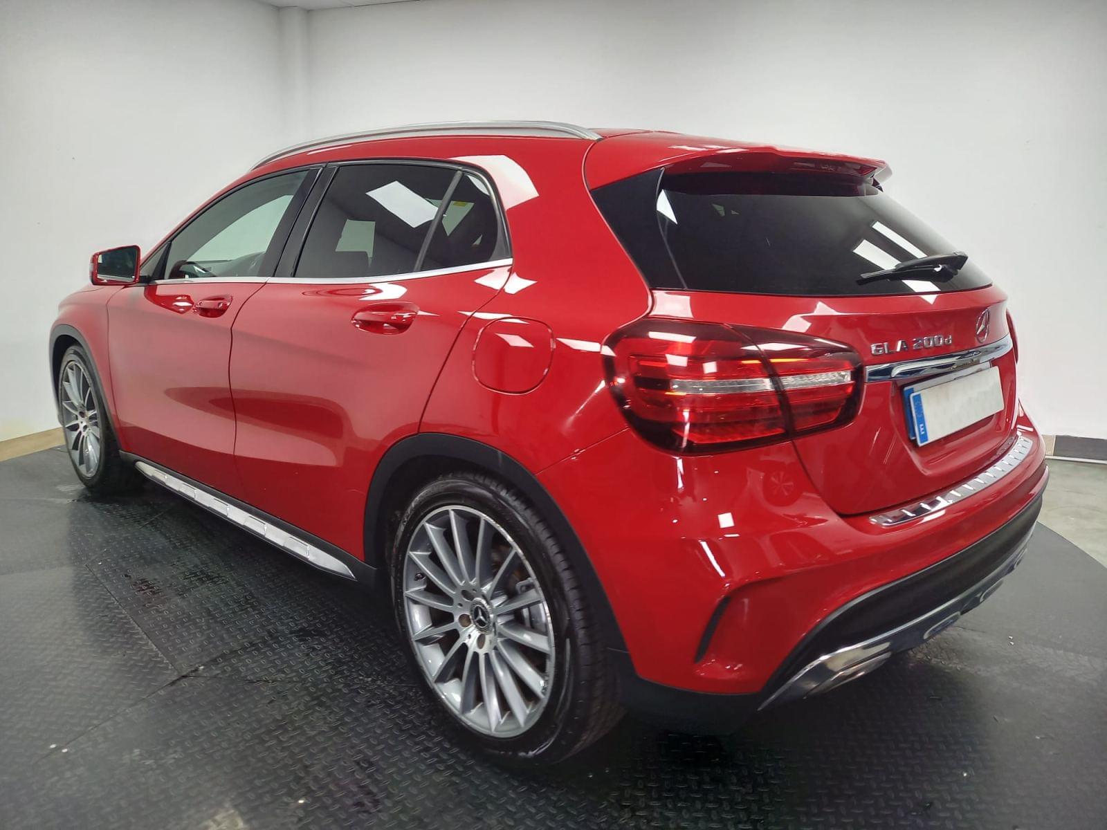 MERCEDES CLASE GLA 200 CDI / D 2.1 AMG LINE 135CV MT6 E6 6 