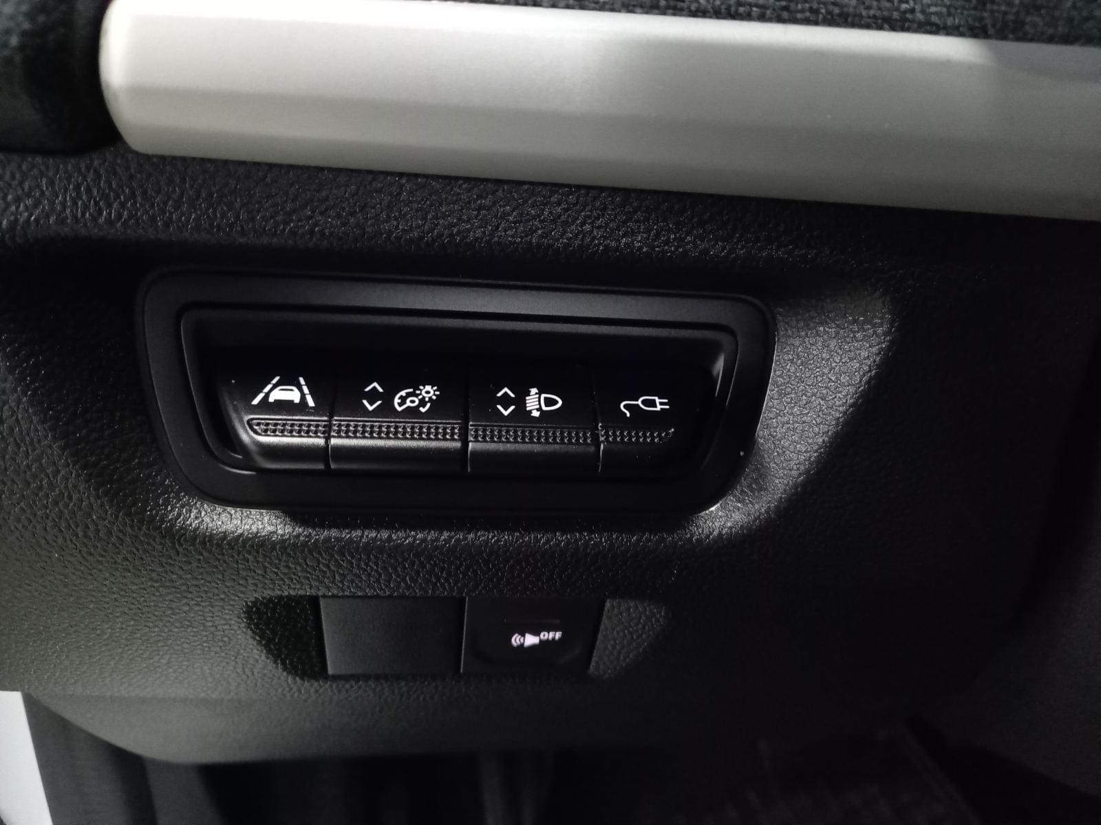 RENAULT ZOE INTENS  R135 BATERÍA PROPIEDAD 50KWH 13 