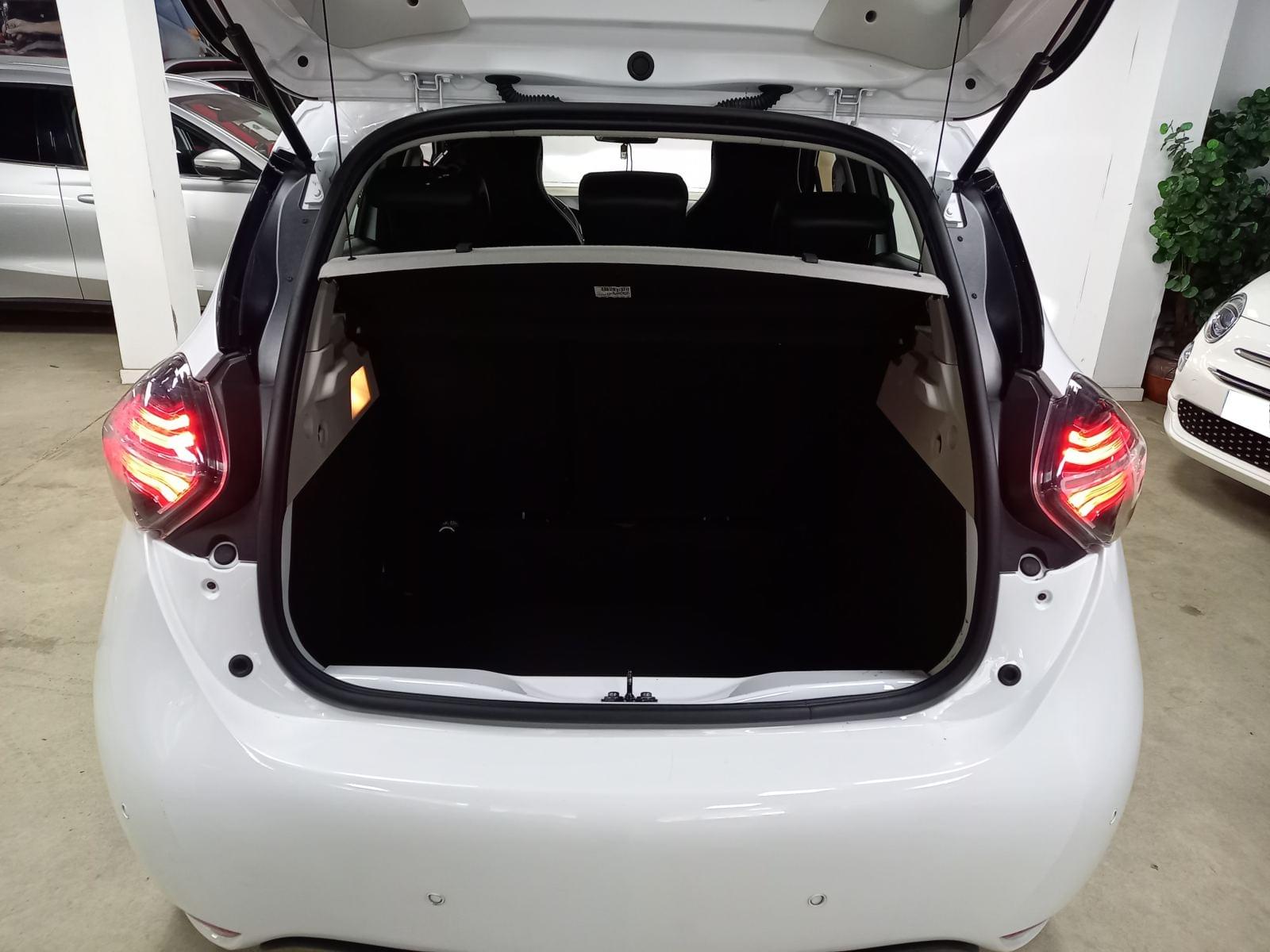 RENAULT ZOE INTENS  R135 BATERÍA PROPIEDAD 50KWH 32 