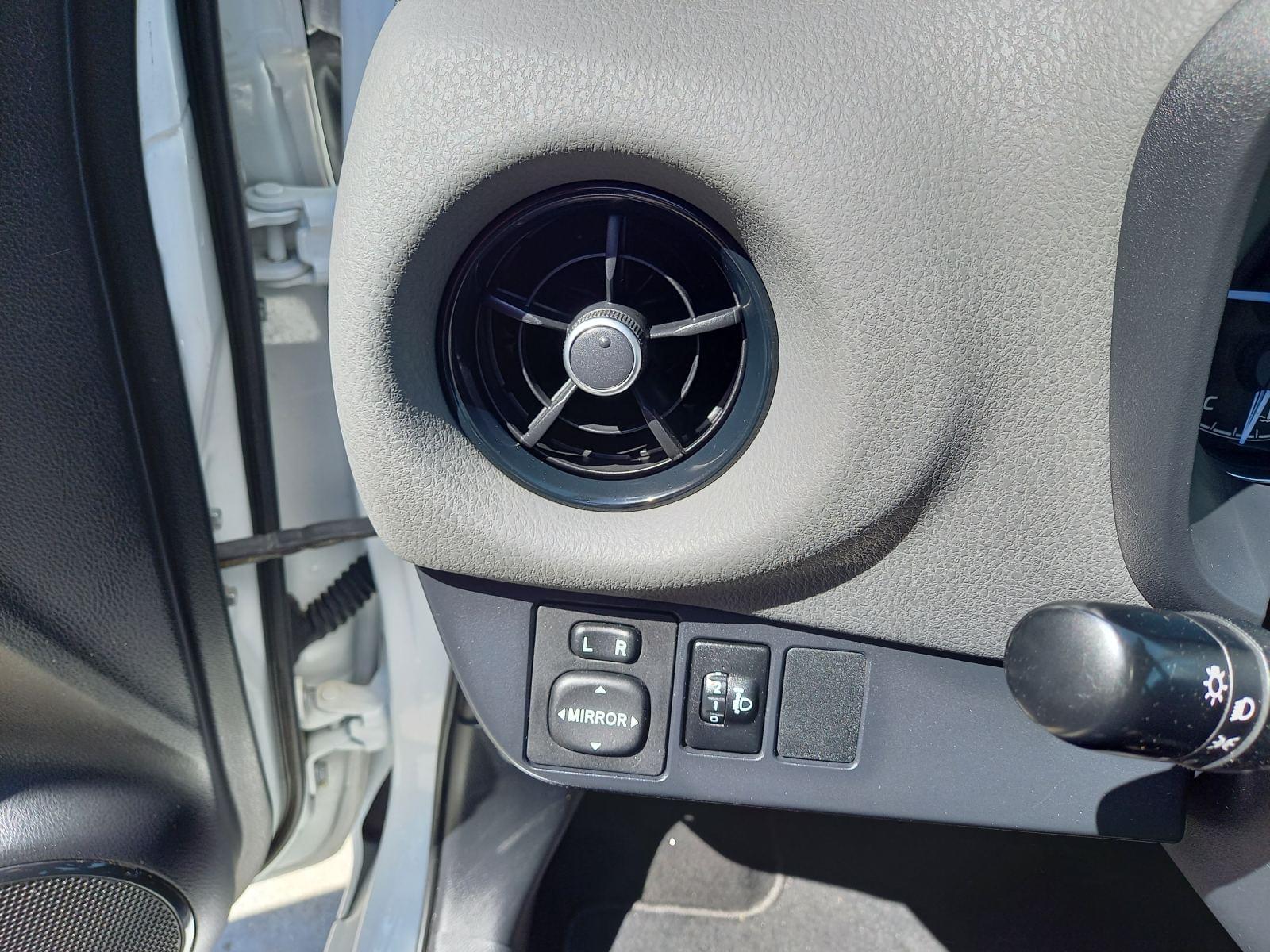TOYOTA YARIS BERLINA CON PORTÓN 1.5 100H ACTIVE 12 
