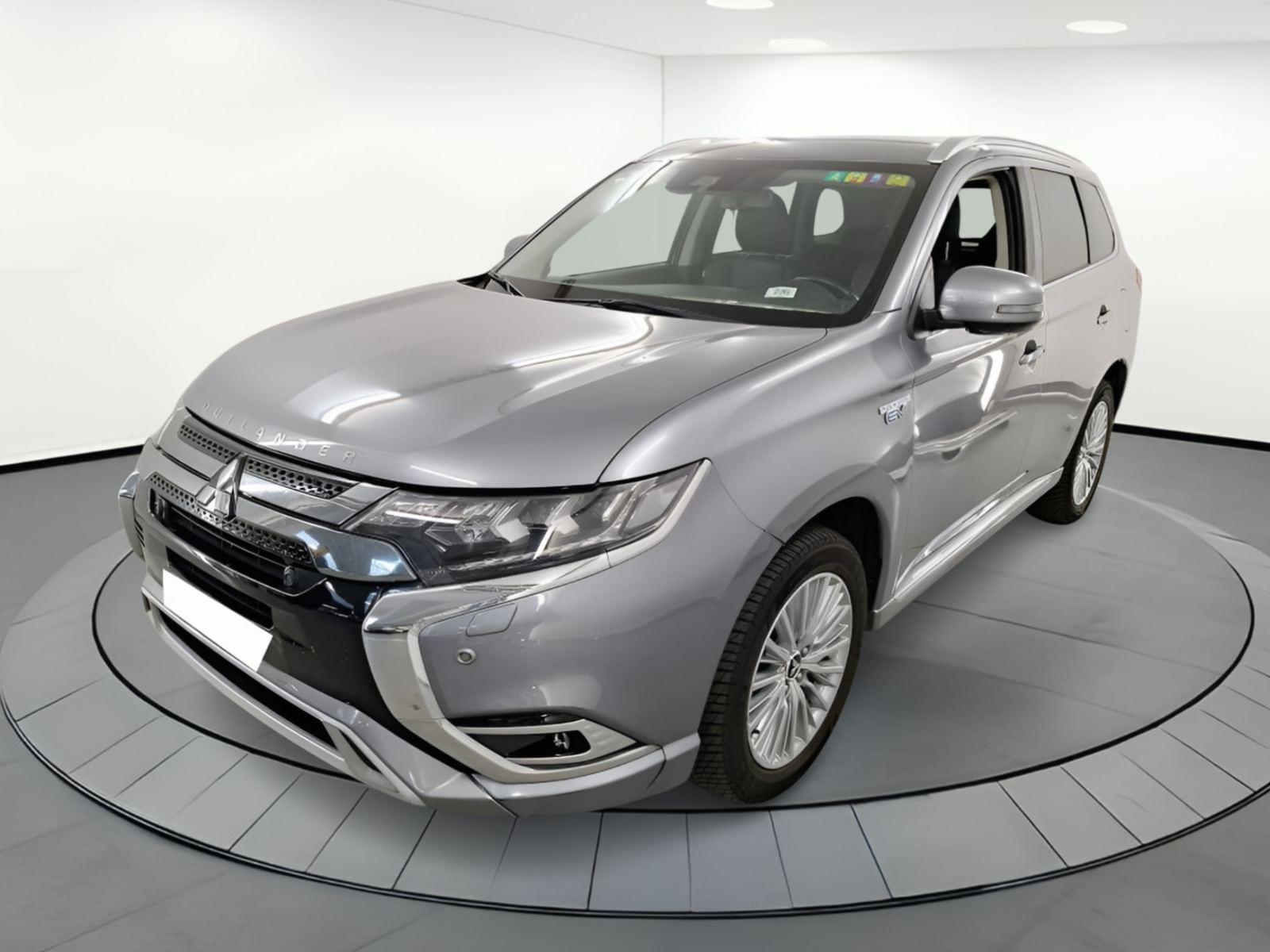 imagen de MITSUBISHI OUTLANDER 2.4i 4WD PHEV Business Edition SDA-NAV - REF: 05413