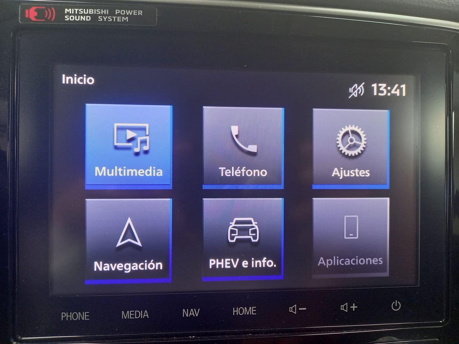 MITSUBISHI OUTLANDER 2.4i 4WD PHEV Business Edition SDA-NAV 19 
