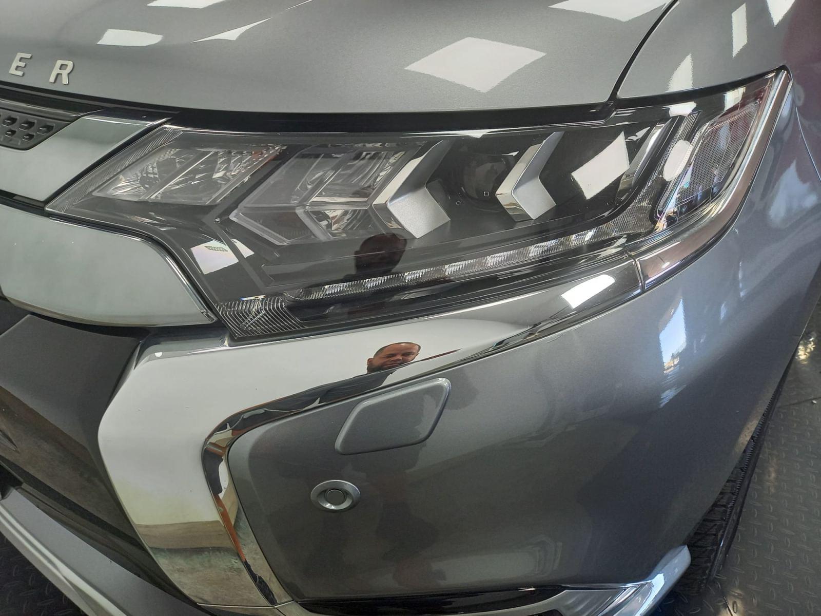 MITSUBISHI OUTLANDER 2.4i 4WD PHEV Business Edition SDA-NAV 25 