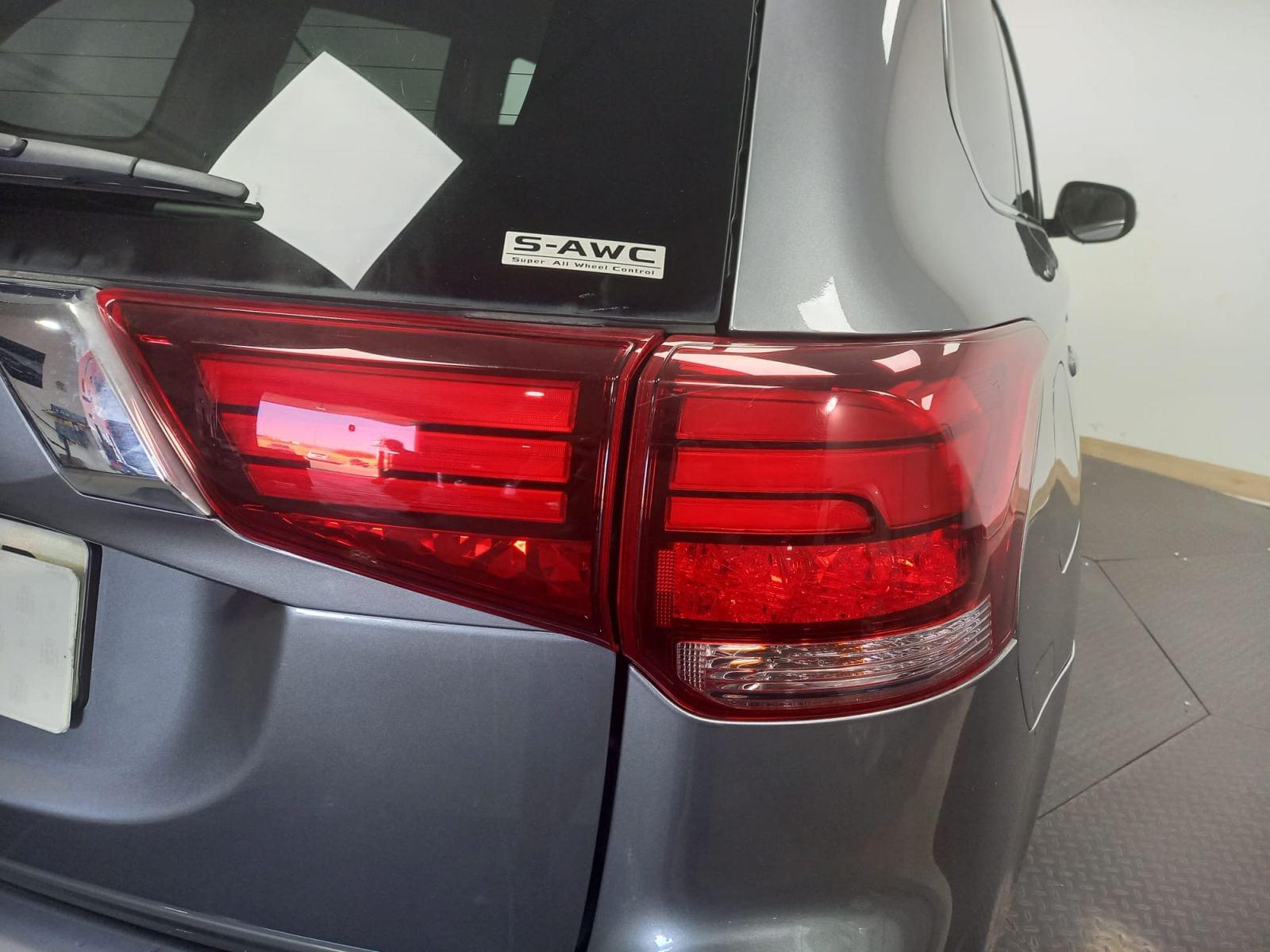 MITSUBISHI OUTLANDER 2.4i 4WD PHEV Business Edition SDA-NAV 26 