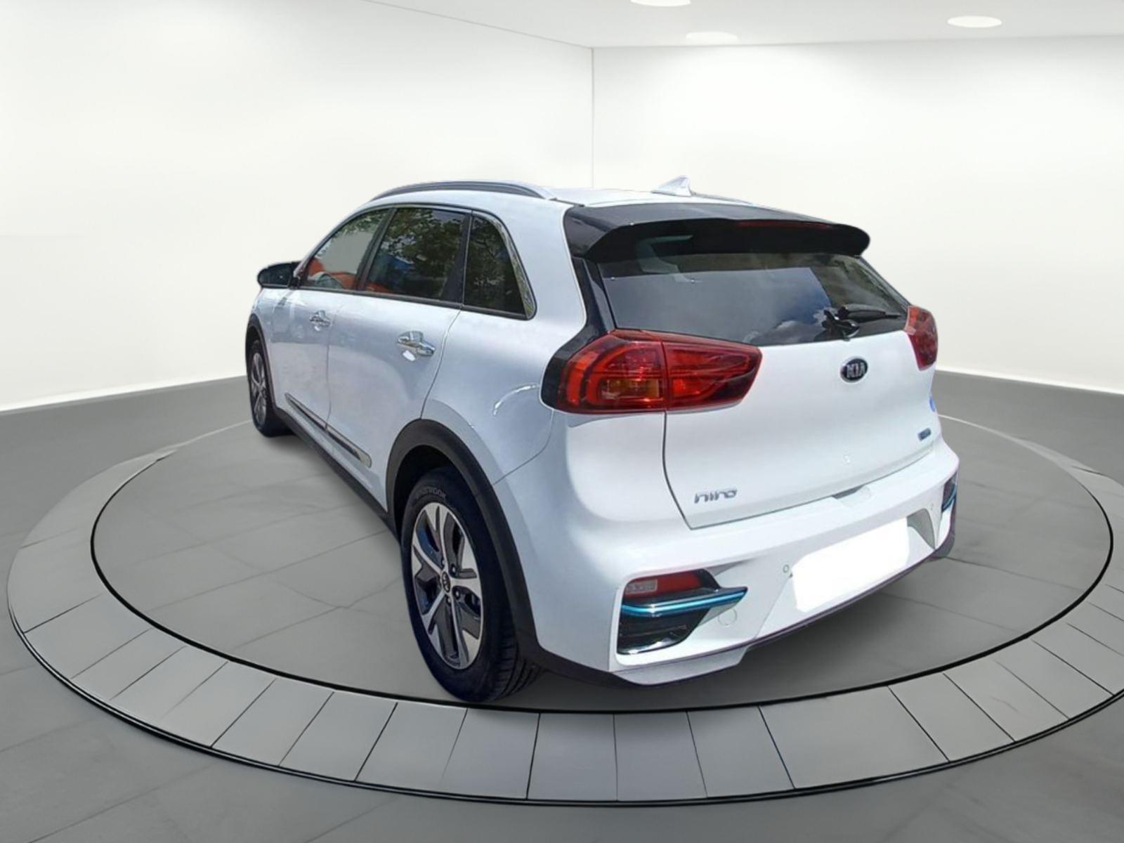 KIA E-NIRO EMOTION 205CV 2 
