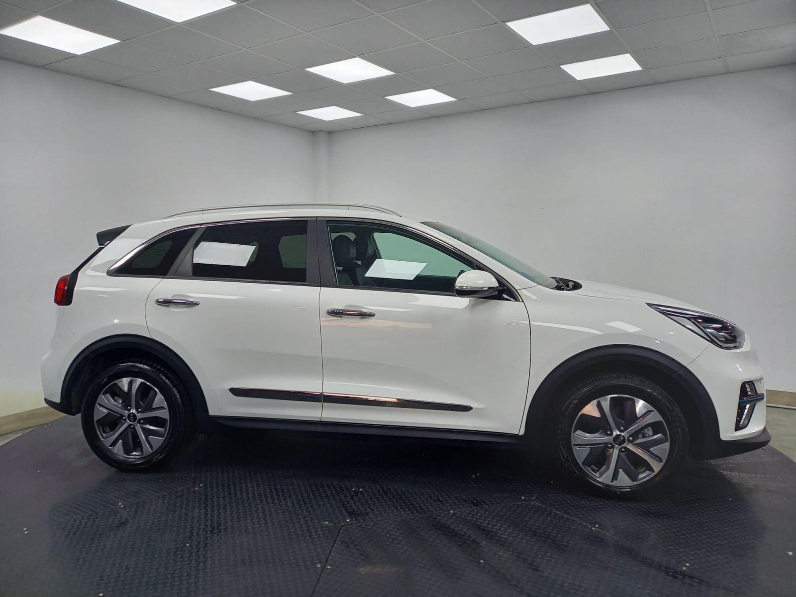 KIA E-NIRO EMOTION 205CV 3 