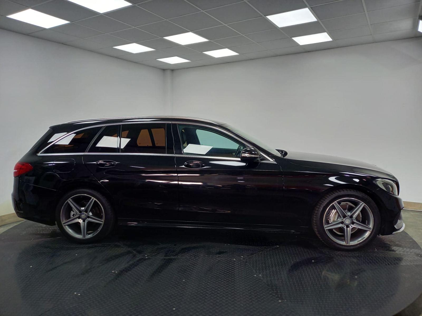 MERCEDES CLASE C ESTATE 220 DCI BLUETEC AMG 3 