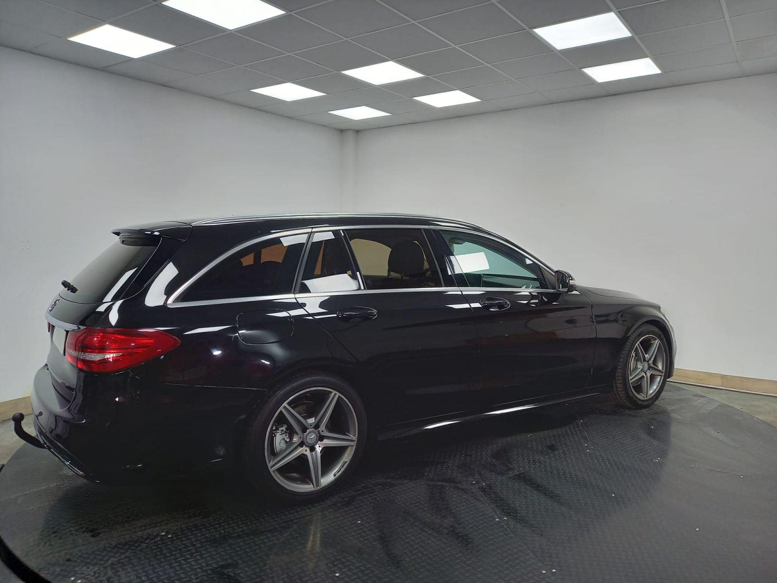 MERCEDES CLASE C ESTATE 220 DCI BLUETEC AMG 4 
