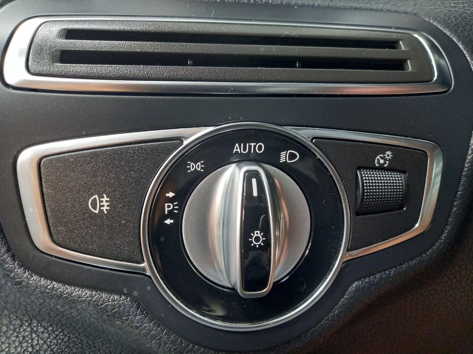 MERCEDES CLASE C ESTATE 220 DCI BLUETEC AMG 8 