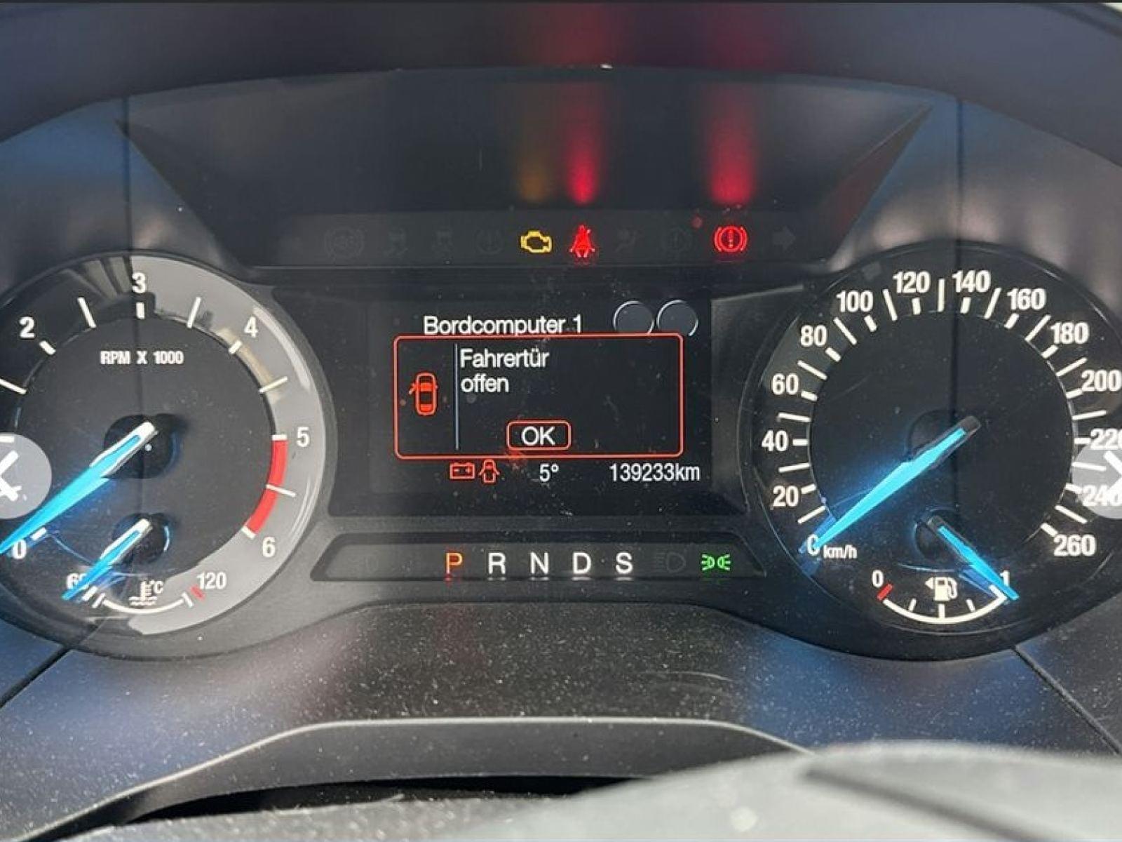 FORD S-MAX 2.0 TDCI ECOBLUE AUT TREND KOMBI 9 