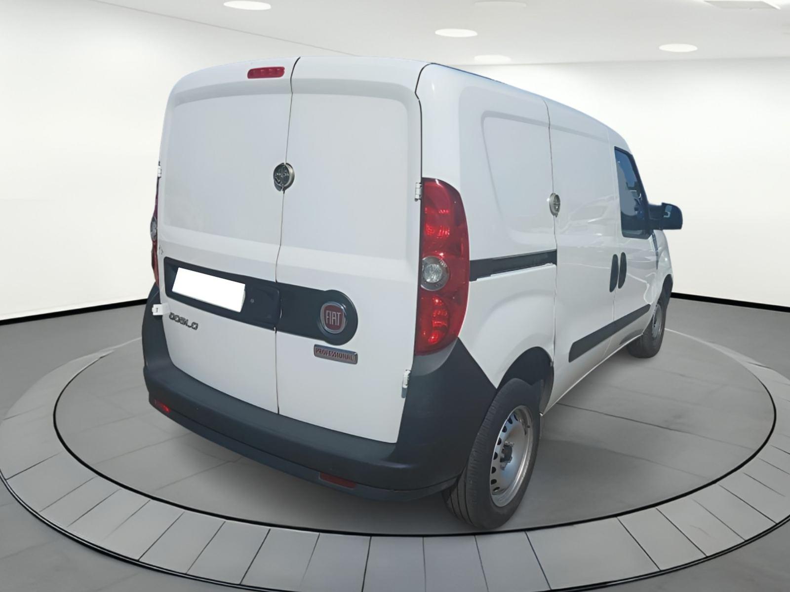FIAT DOBLÓ CARGO FURGÓN BASE PLUS 1.3 MJET 70KW 2 