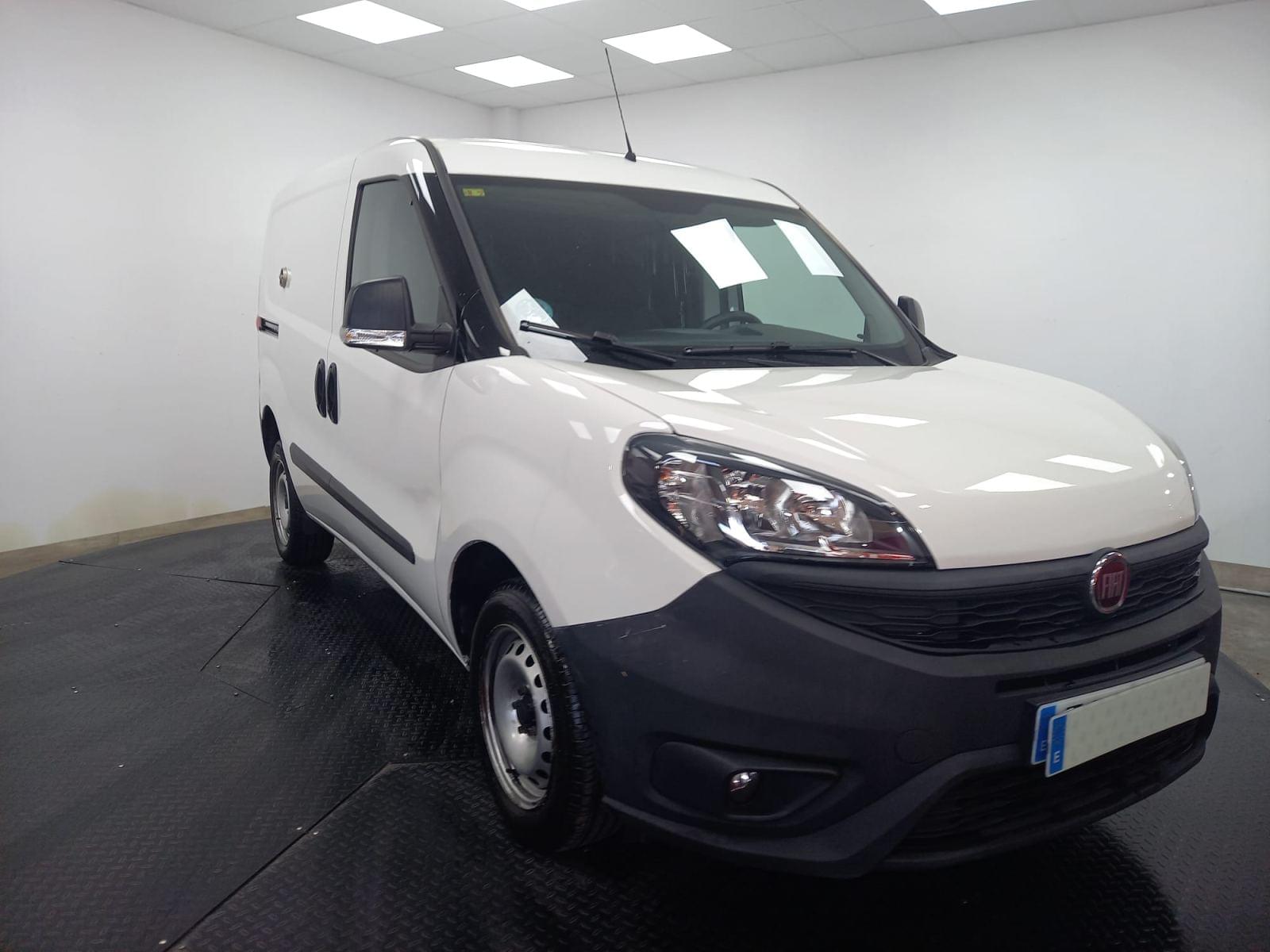 FIAT DOBLÓ CARGO FURGÓN BASE PLUS 1.3 MJET 70KW 2 