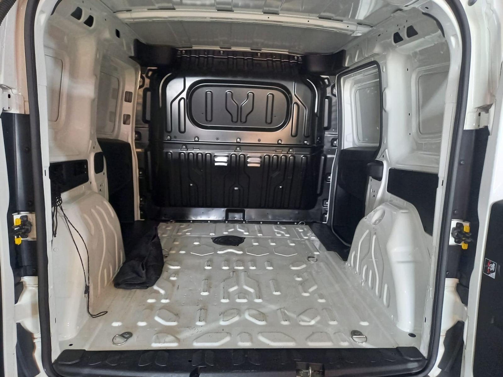 FIAT DOBLÓ CARGO FURGÓN BASE PLUS 1.3 MJET 70KW 34 