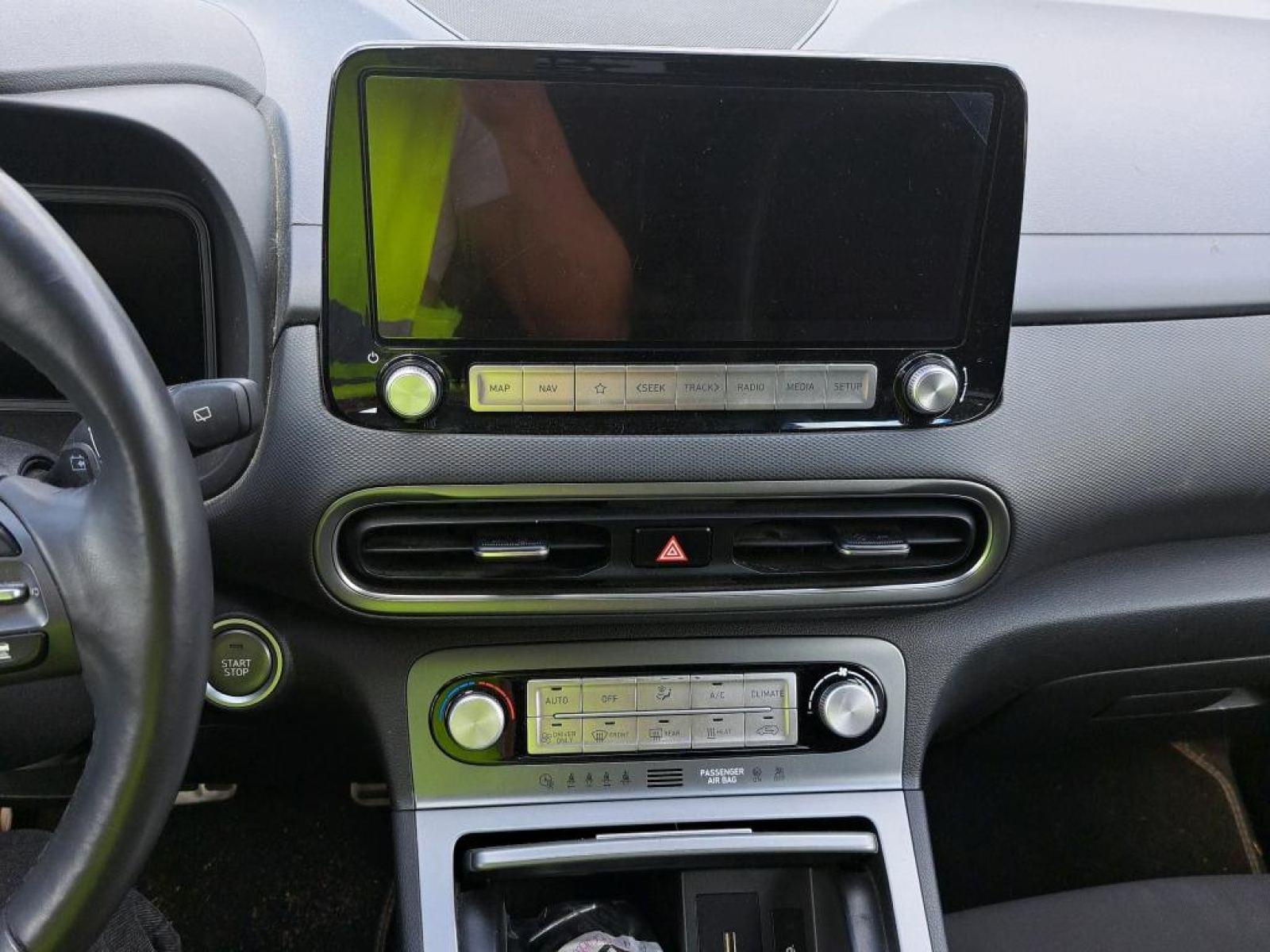 HYUNDAI KONA TODOTERRENO 150KW EV STYLE SKY 7 