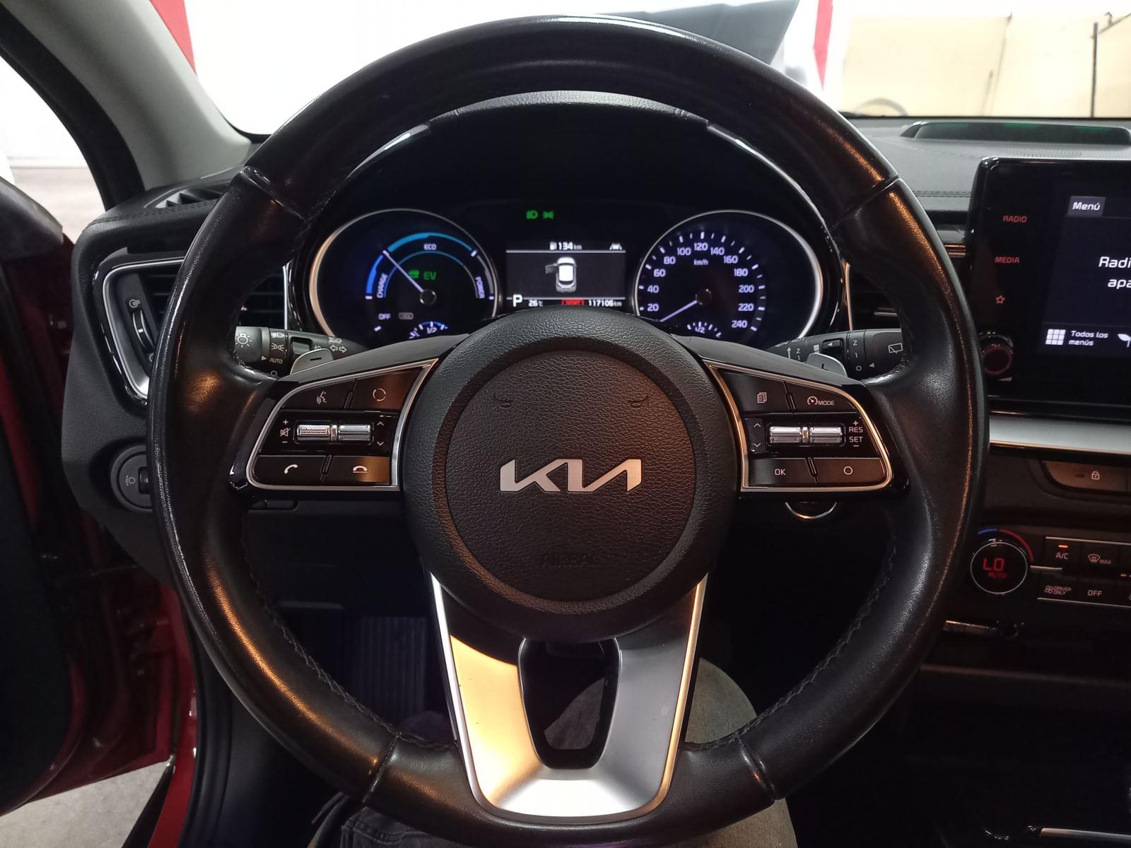 KIA XCEED 1.6 PHEV EDRIVE 17 