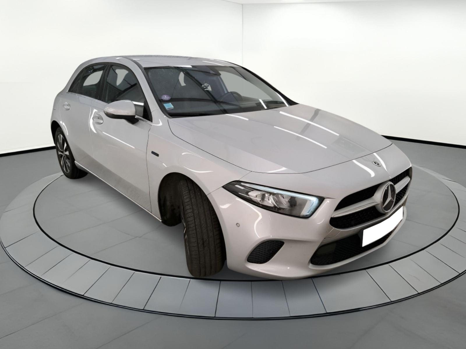 MERCEDES CLASE A 250 E BUSINESS LINE 8G-DCT 4 