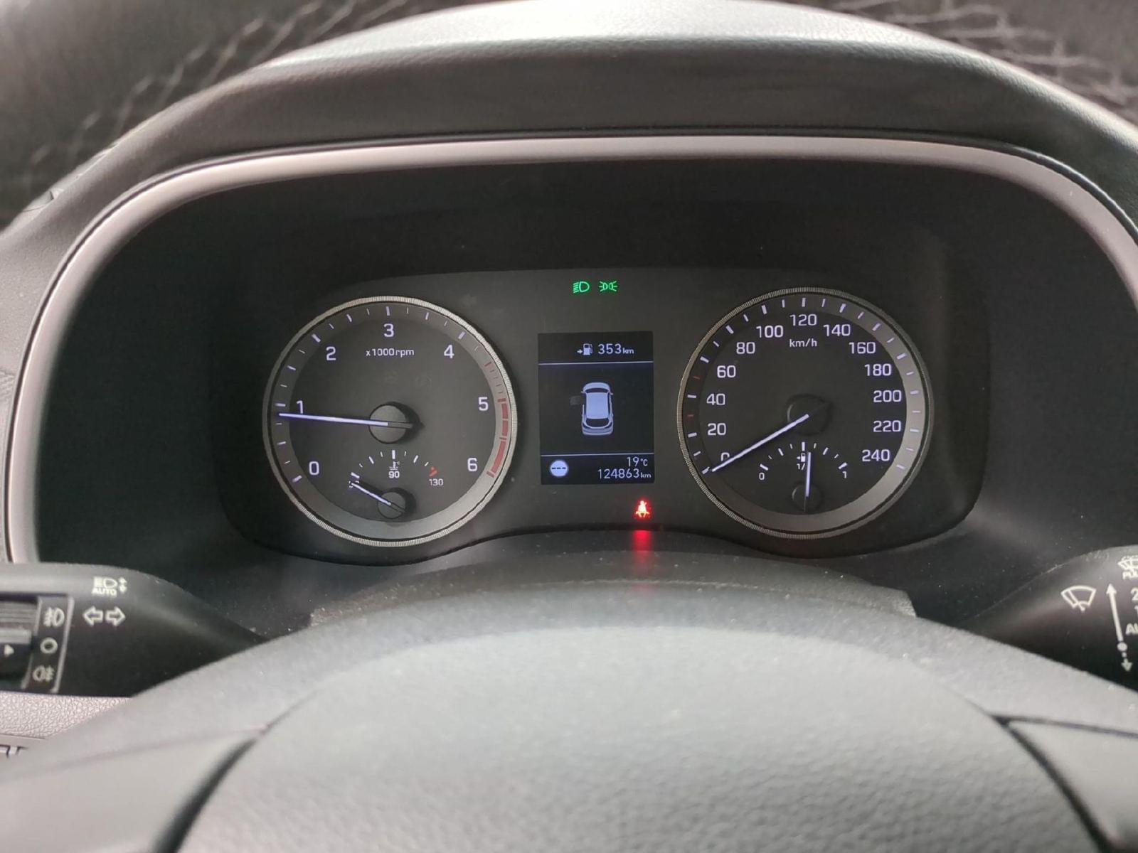 HYUNDAI TUCSON SUV 1.6 CRDI 115 HYBRID 48V BUSINESS 7 