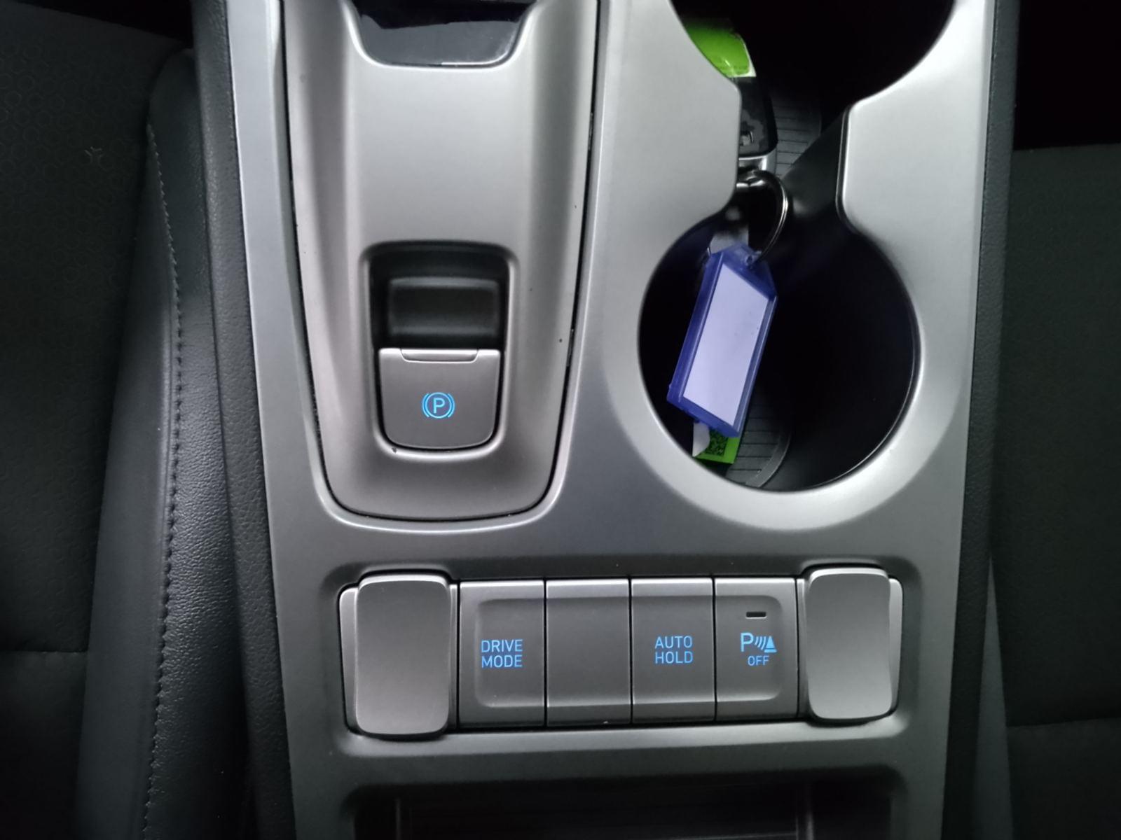 HYUNDAI KONA TODOTERRENO KONA EV 5P 150KW TECNO 21 