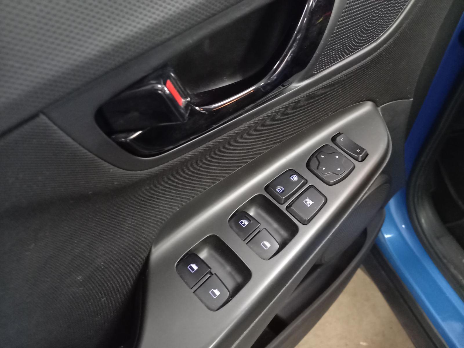 HYUNDAI KONA 1.6 GDI HEV Klass DT 10 