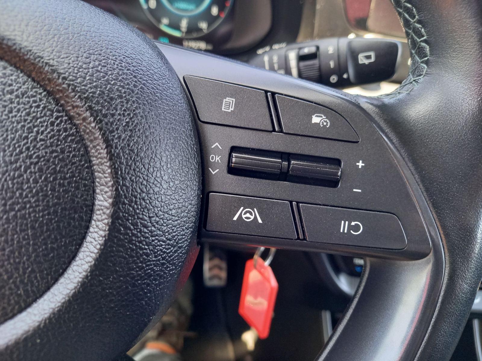 HYUNDAI BAYON 1.0T-GDI 48V INTRO 100CV 13 