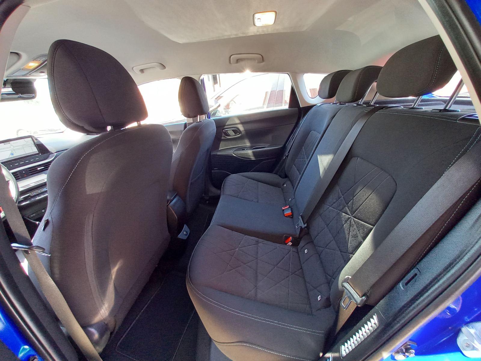 HYUNDAI BAYON 1.0T-GDI 48V INTRO 100CV 29 