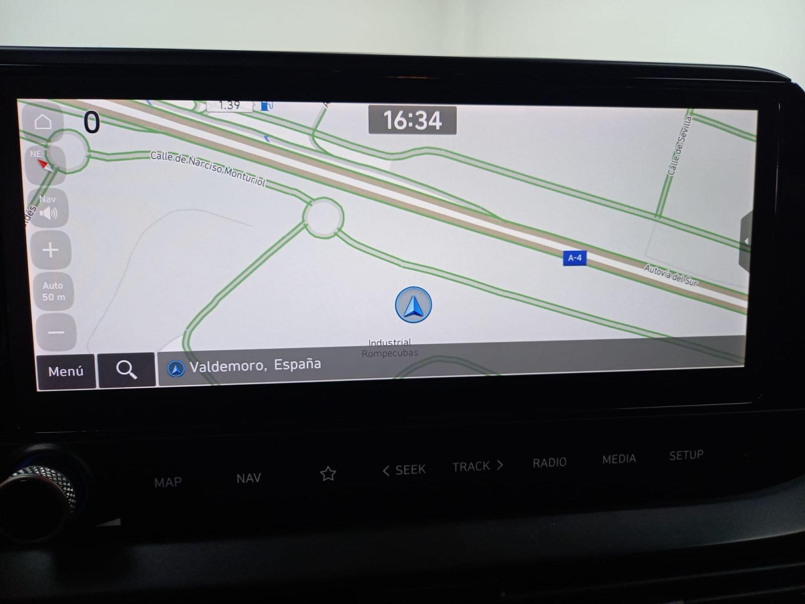 HYUNDAI BAYON 1.0T-GDI 48V INTRO 100CV 12 