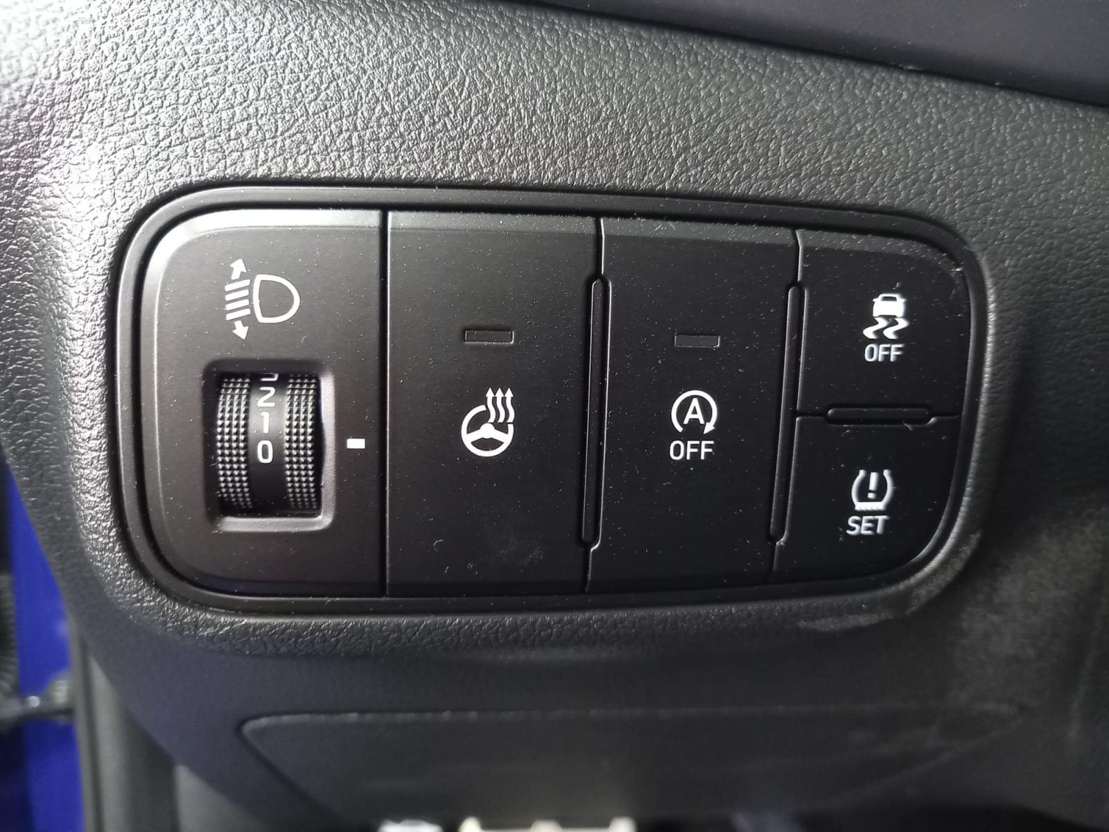 HYUNDAI BAYON 1.0T-GDI 48V INTRO 100CV 33 