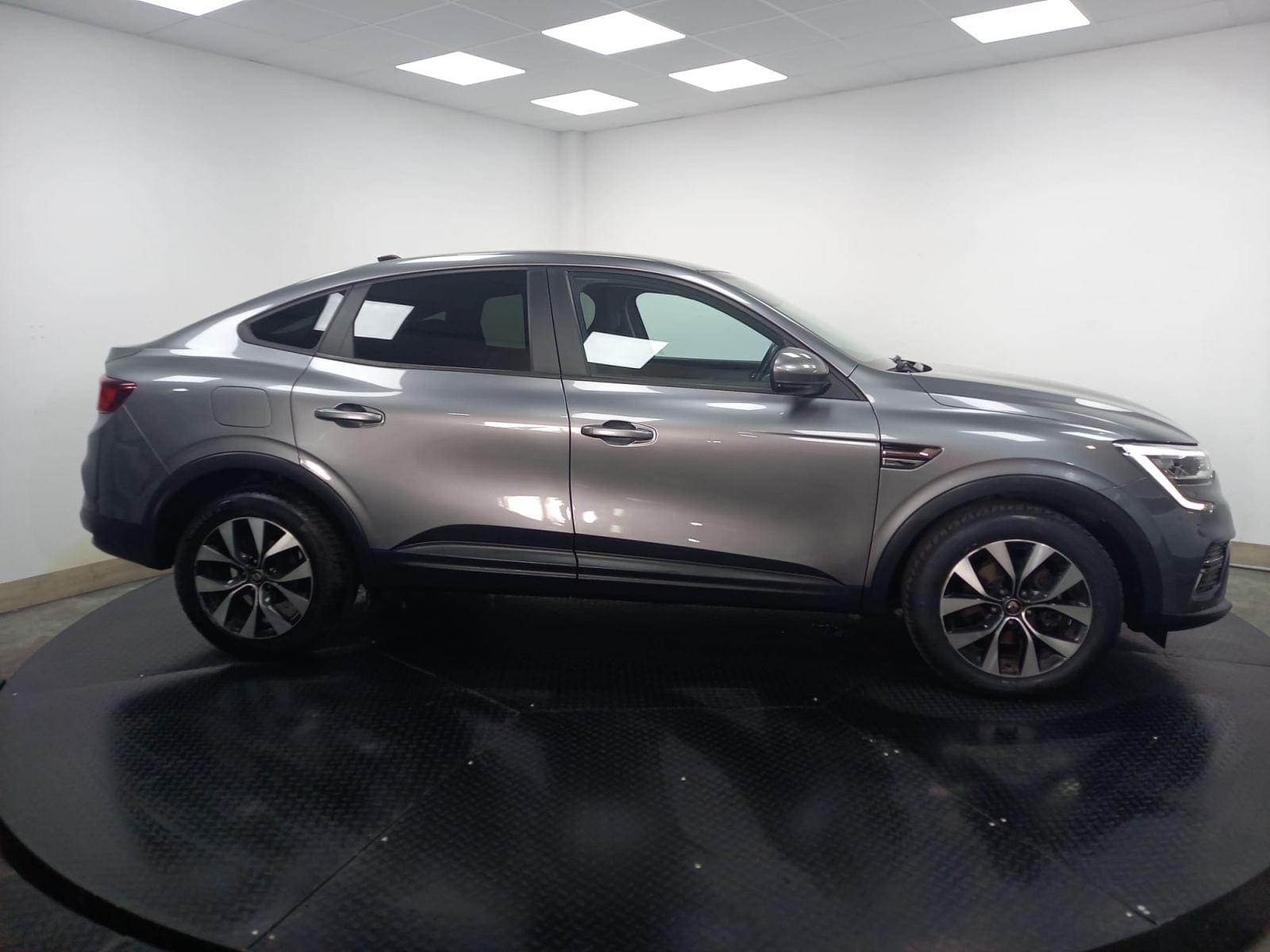 RENAULT ARKANA BUSINESS 1.6 T-TECH HYBRID  BVA6 E6D 145 2 