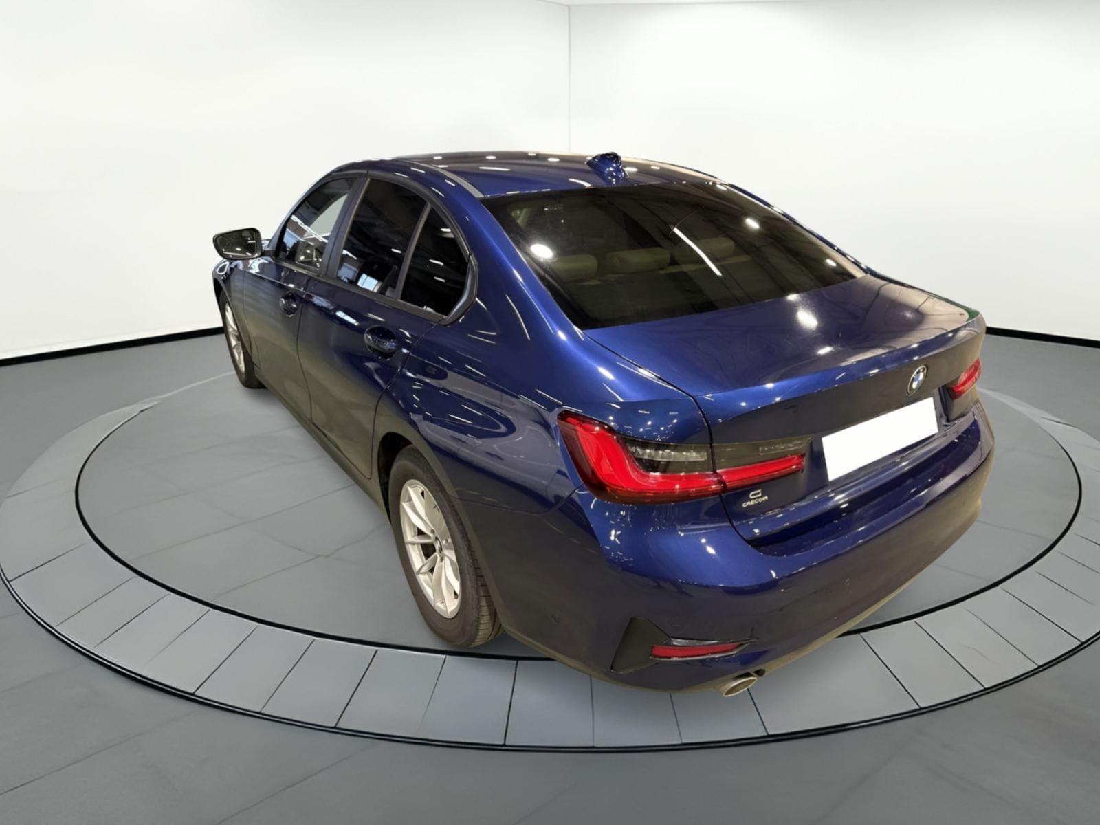 BMW SERIE 3 318 d AdBlue 3 