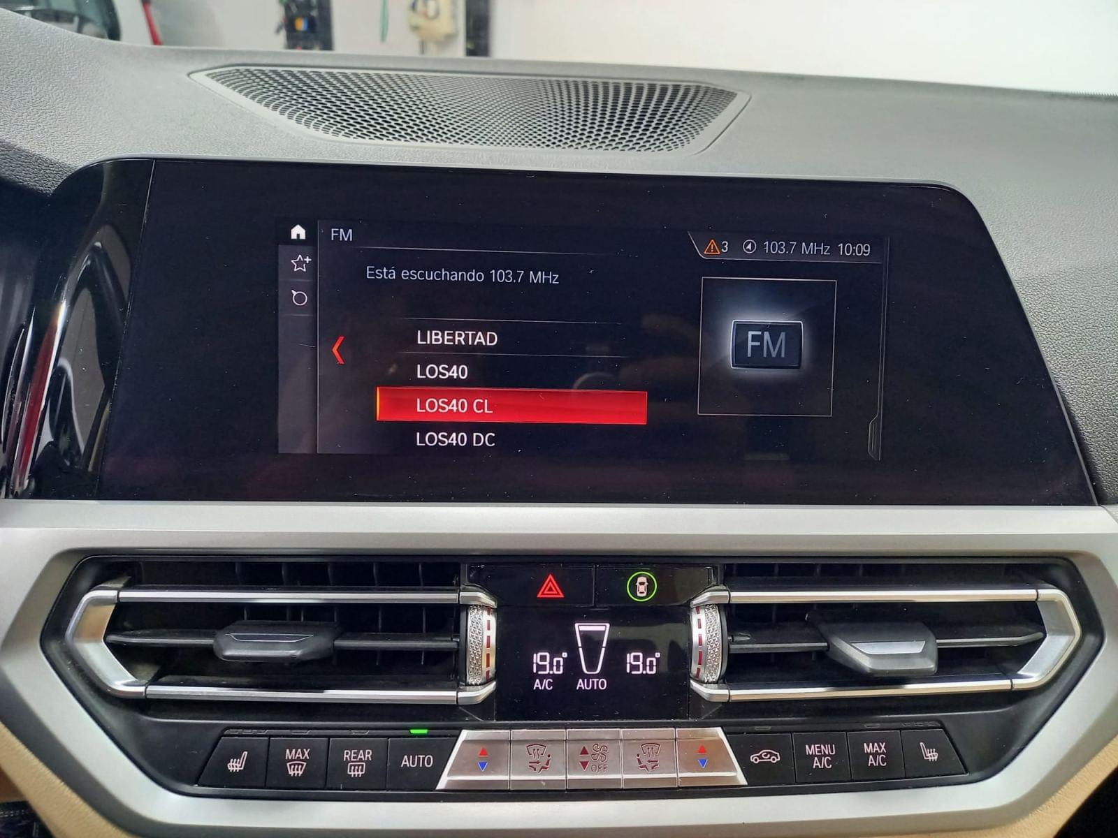 BMW SERIE 3 318 d AdBlue 10 