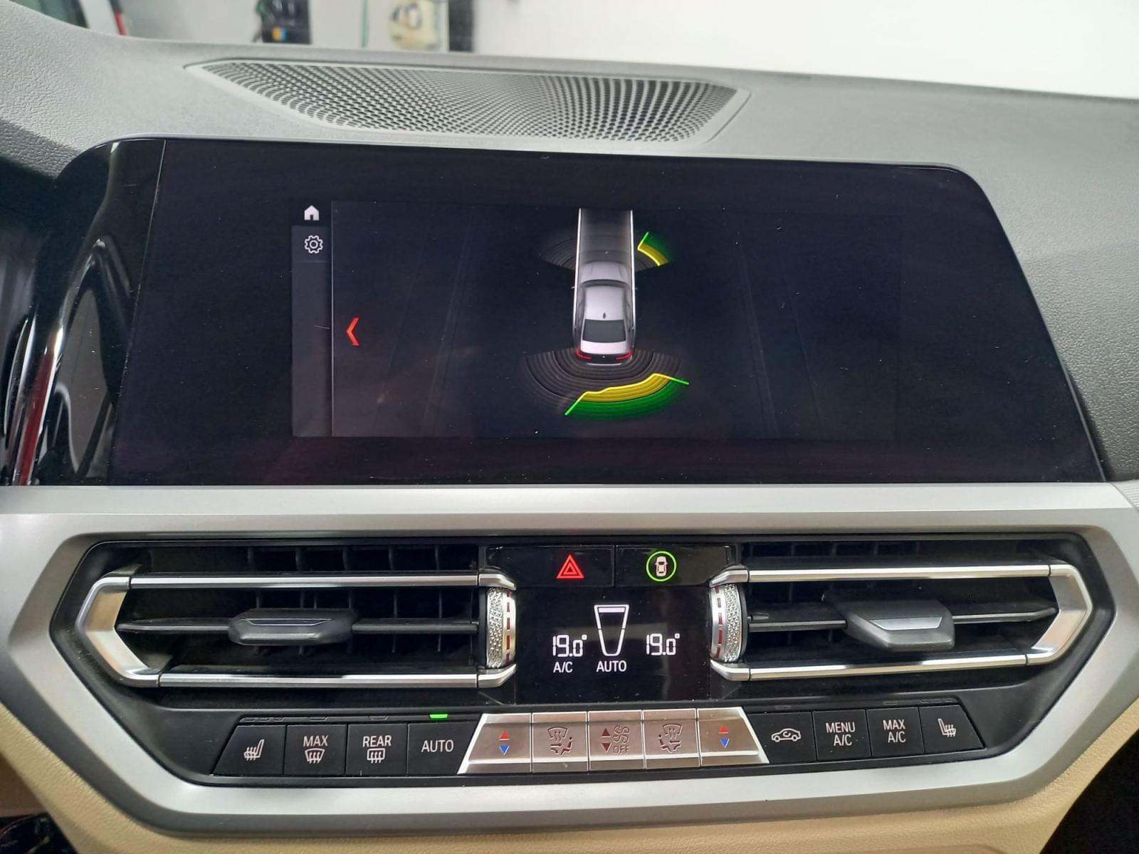 BMW SERIE 3 318 d AdBlue 13 