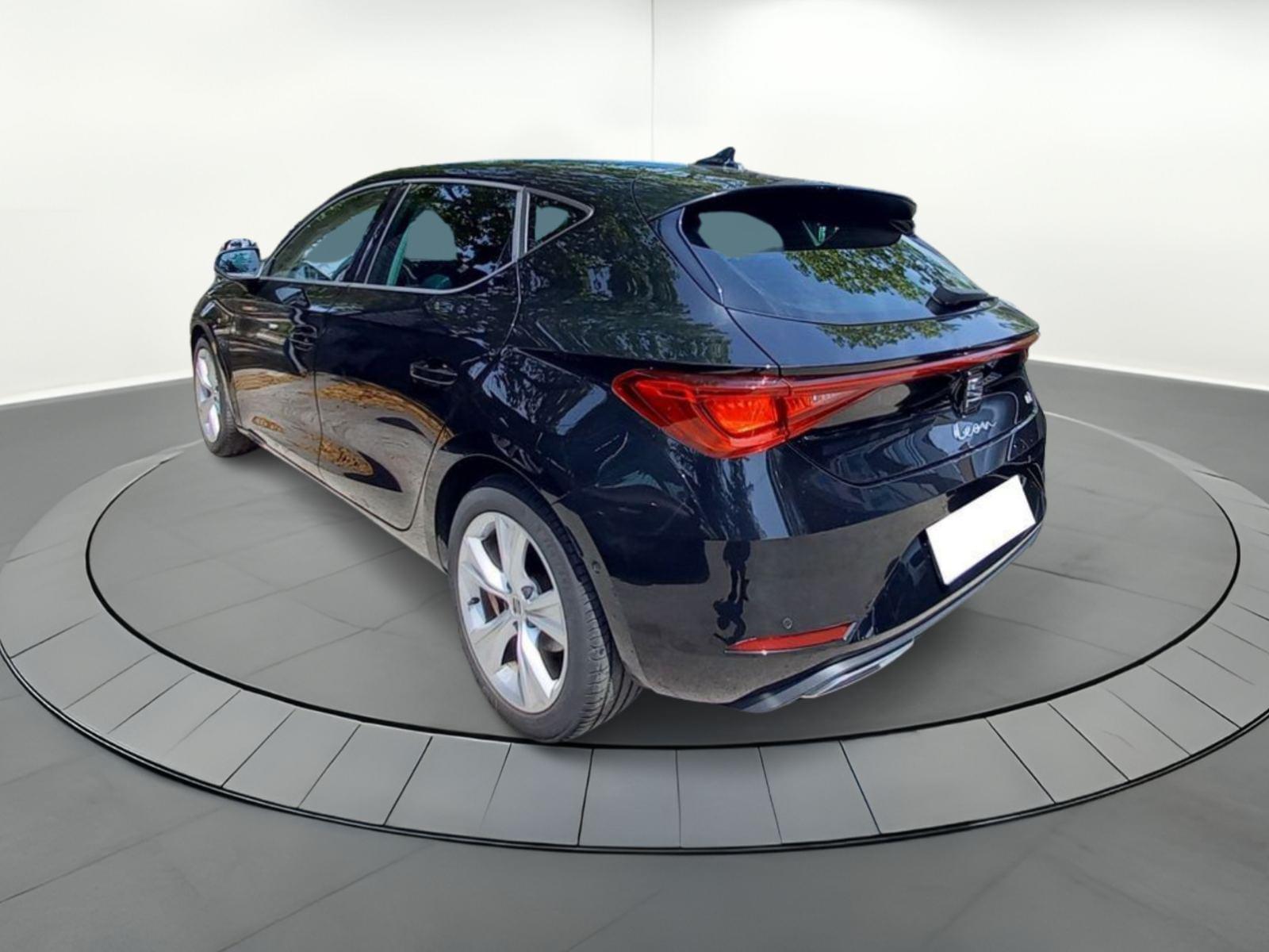 SEAT LEON 1.0 TSI 110 FR Winter Comort Drive&Park 4 