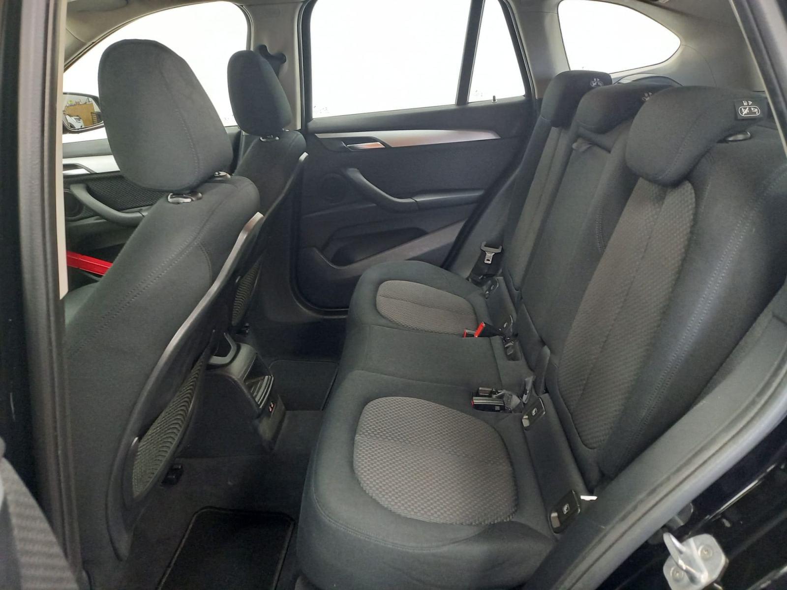 BMW X1 1.5i sDrive18 OPF (EU6d-TEMP) 12 