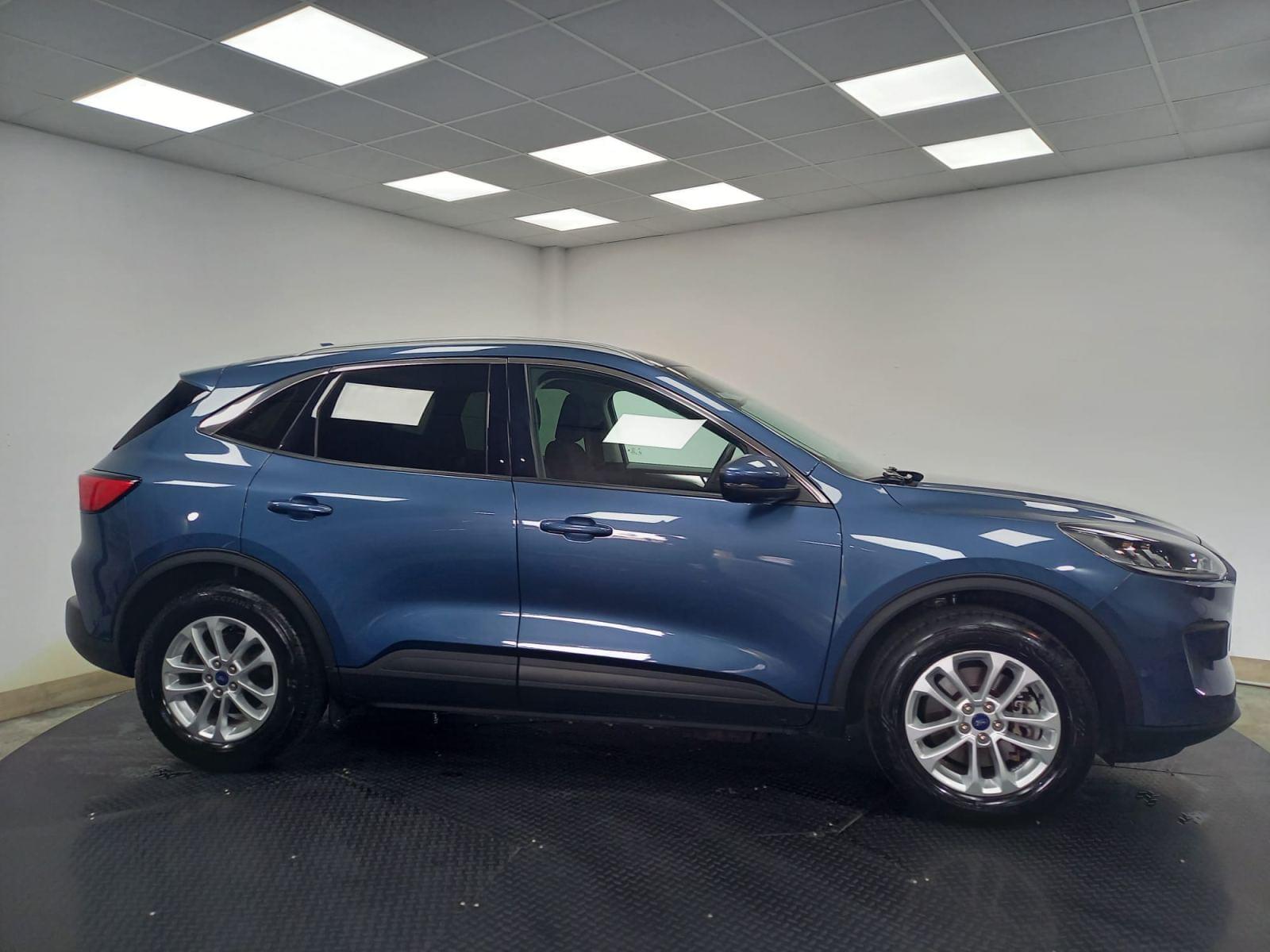 FORD KUGA 2.5I PHEV 165KW TITANIUM AUTO Winter 3 
