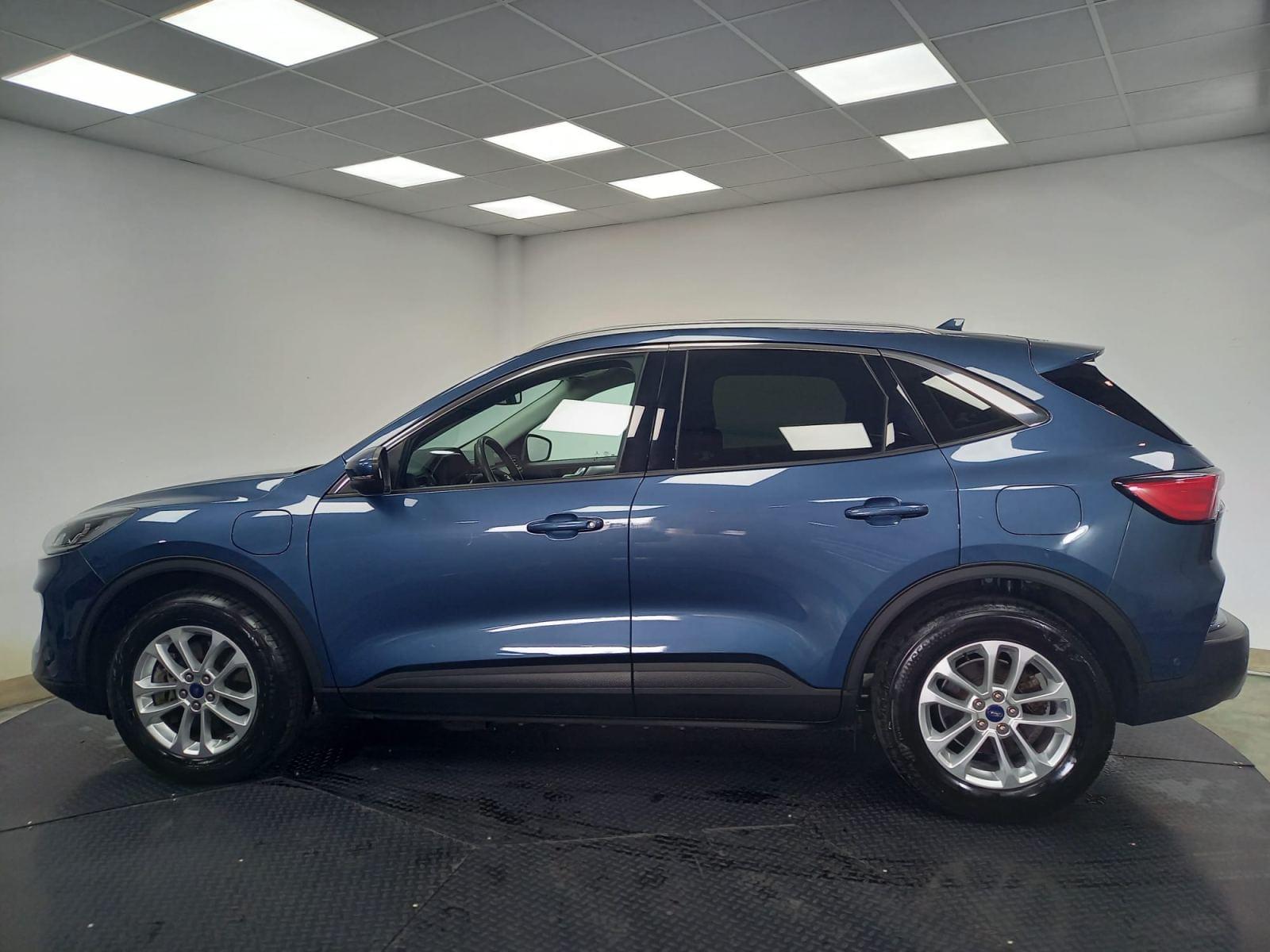 FORD KUGA 2.5I PHEV 165KW TITANIUM AUTO Winter 7 