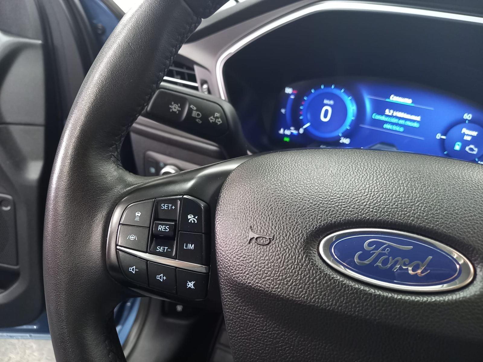 FORD KUGA 2.5I PHEV 165KW TITANIUM AUTO Winter 17 