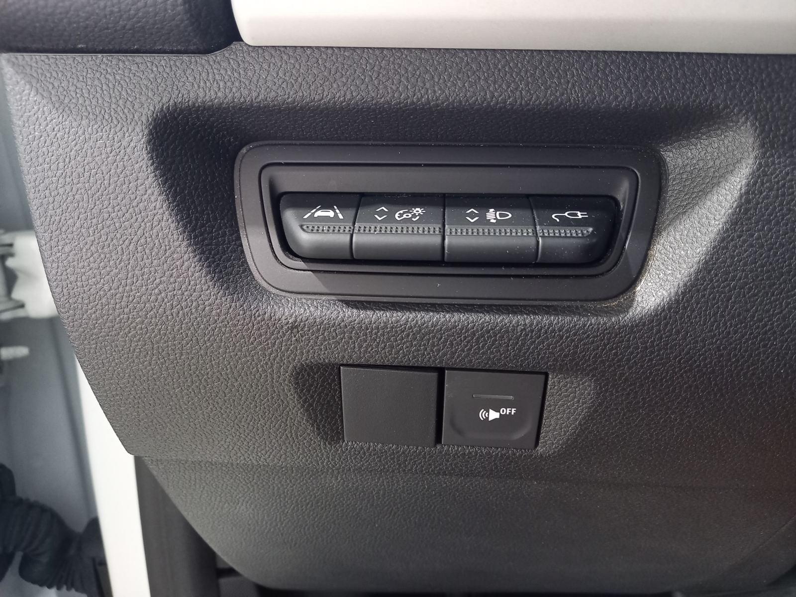 RENAULT ZOE INTENS 100 KW R135 BATERÍA 50KWH 12 