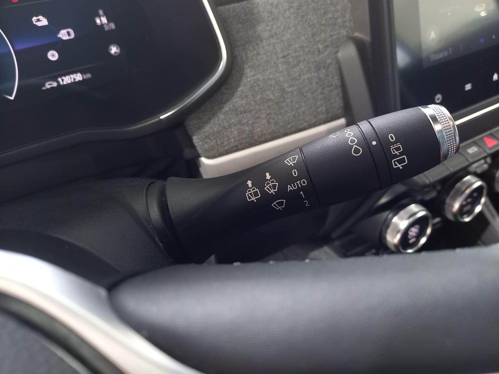 RENAULT ZOE INTENS 100 KW R135 BATERÍA 50KWH 17 