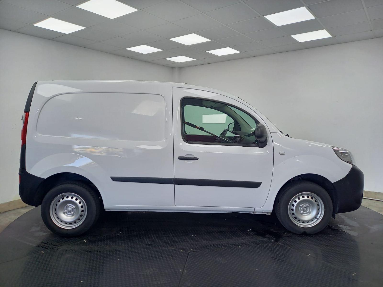 RENAULT KANGOO FURGON II FURGÓN PROFESSIONAL 1.5 DCI 75CV MT5 7 