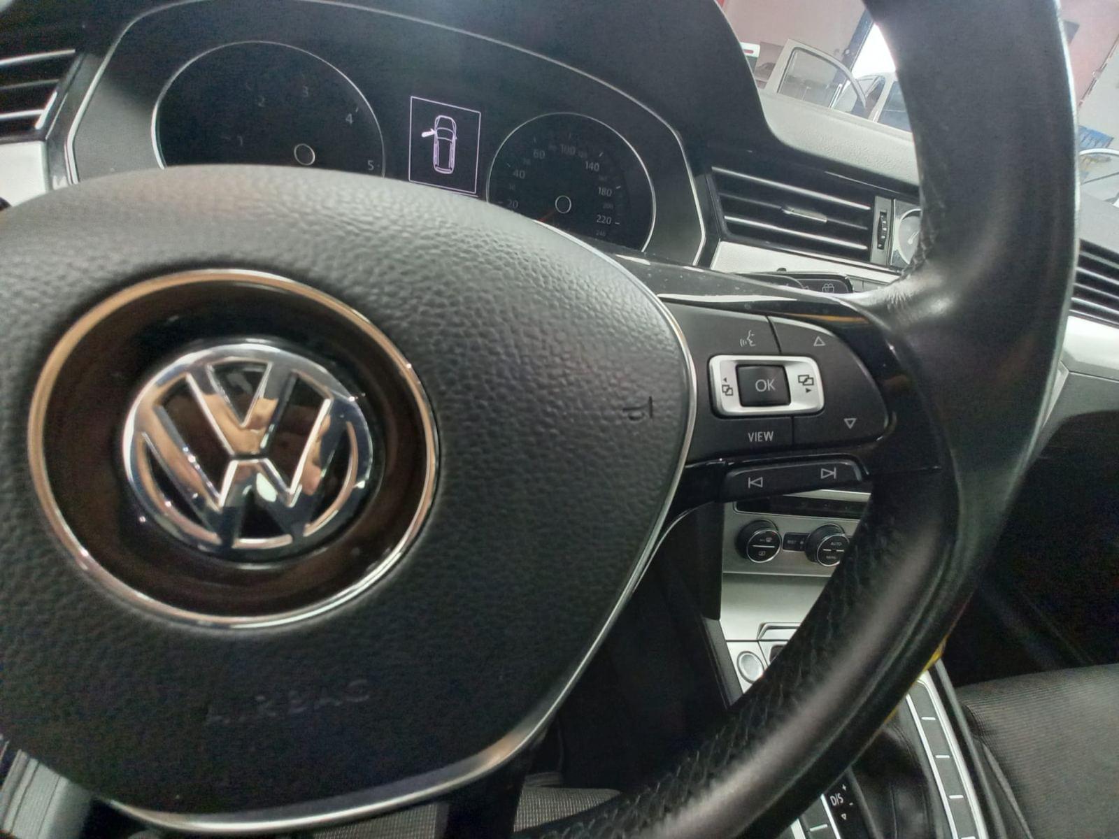 VOLKSWAGEN PASSAT BREAK COMFORTLINE DSG 1.6 TDI 13 