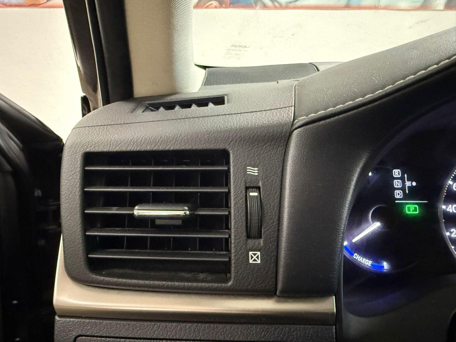 LEXUS CT 200H BUSINESS 7 